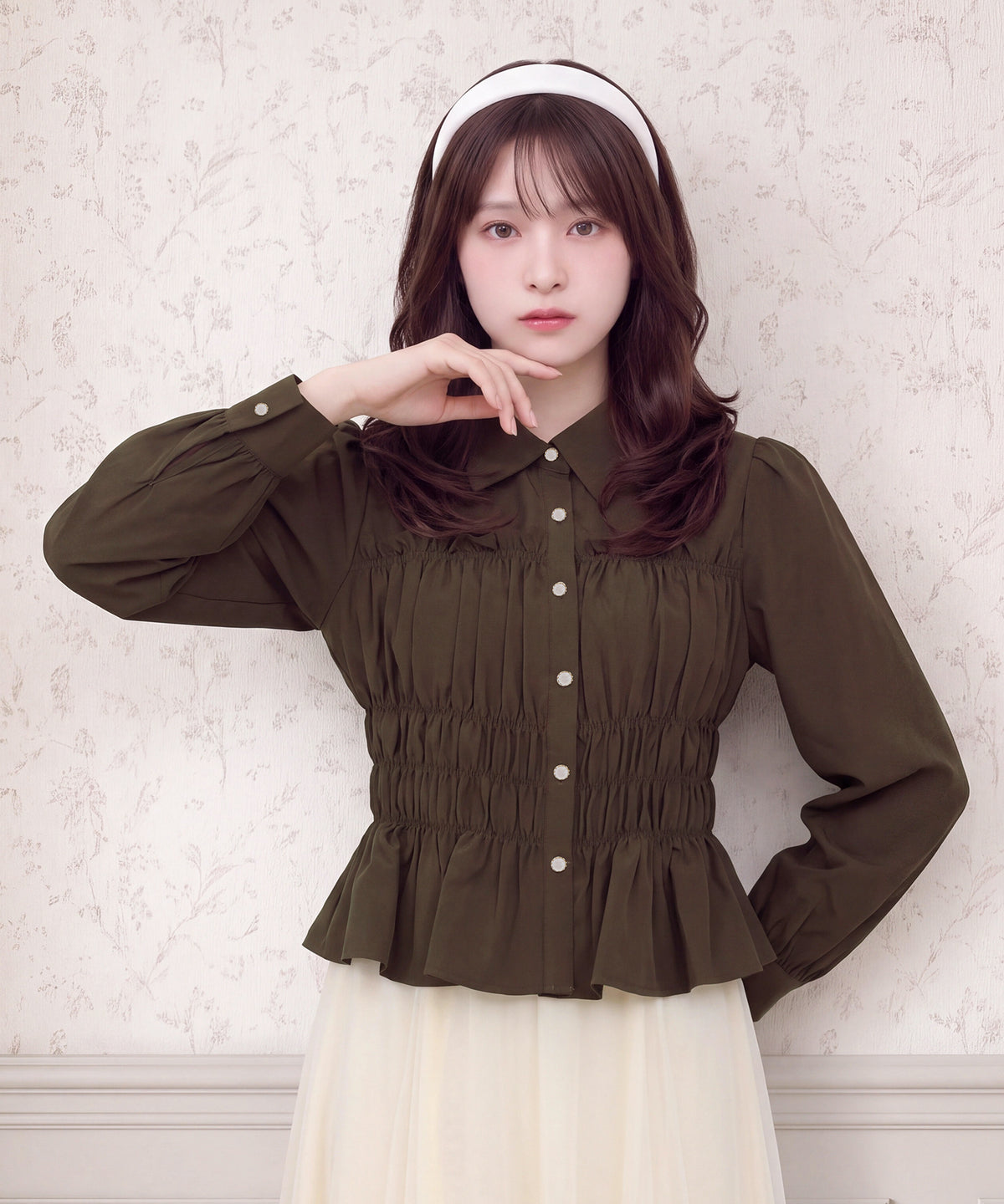 ブラウン model：160cm　着用サイズ：M (AI画像)