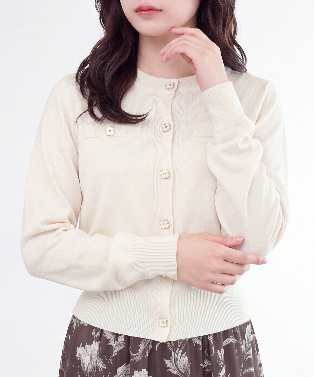 ホワイト(AI画像)　model：160　着用サイズ：M