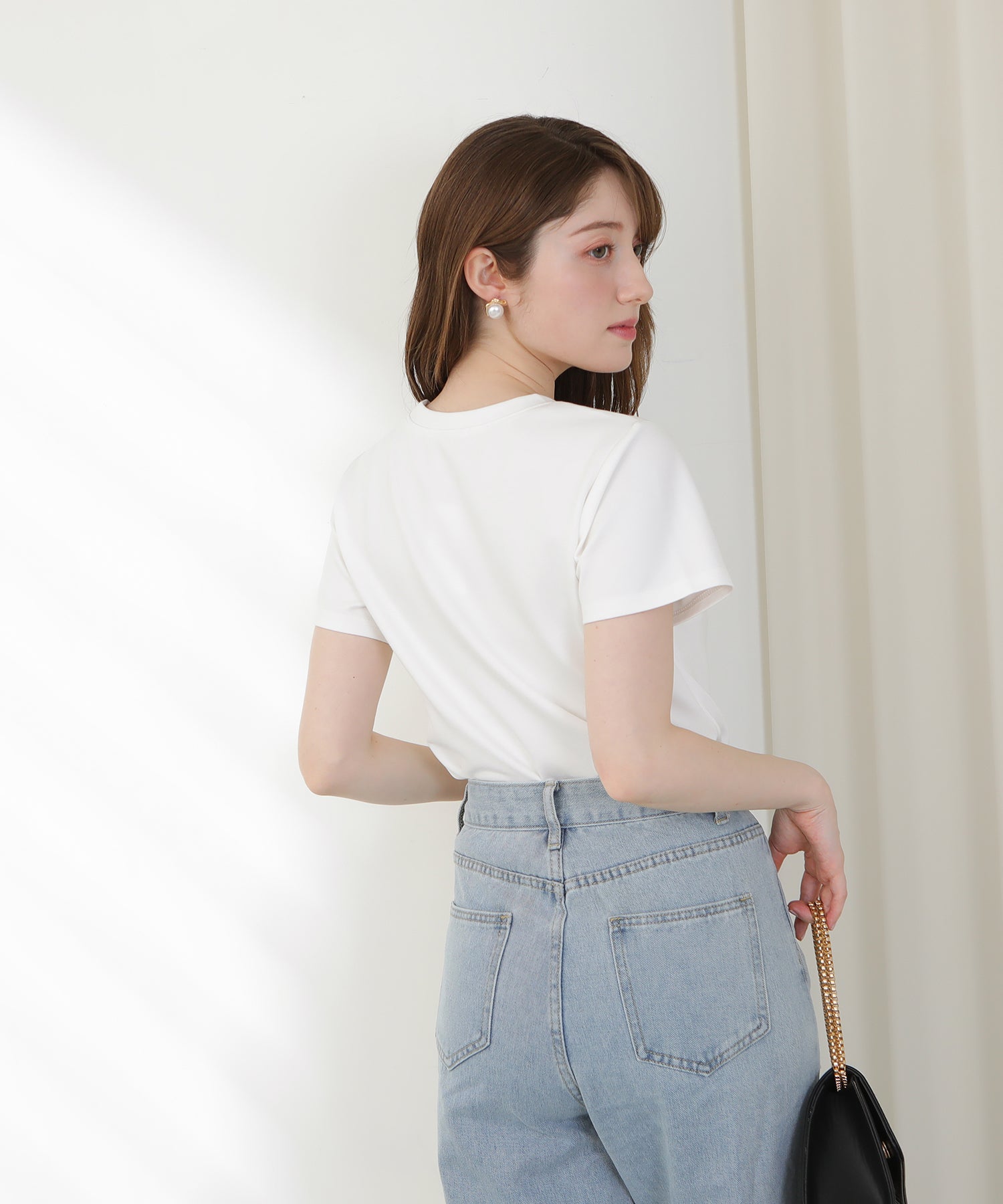 ホワイト　model：163　着用サイズ：M