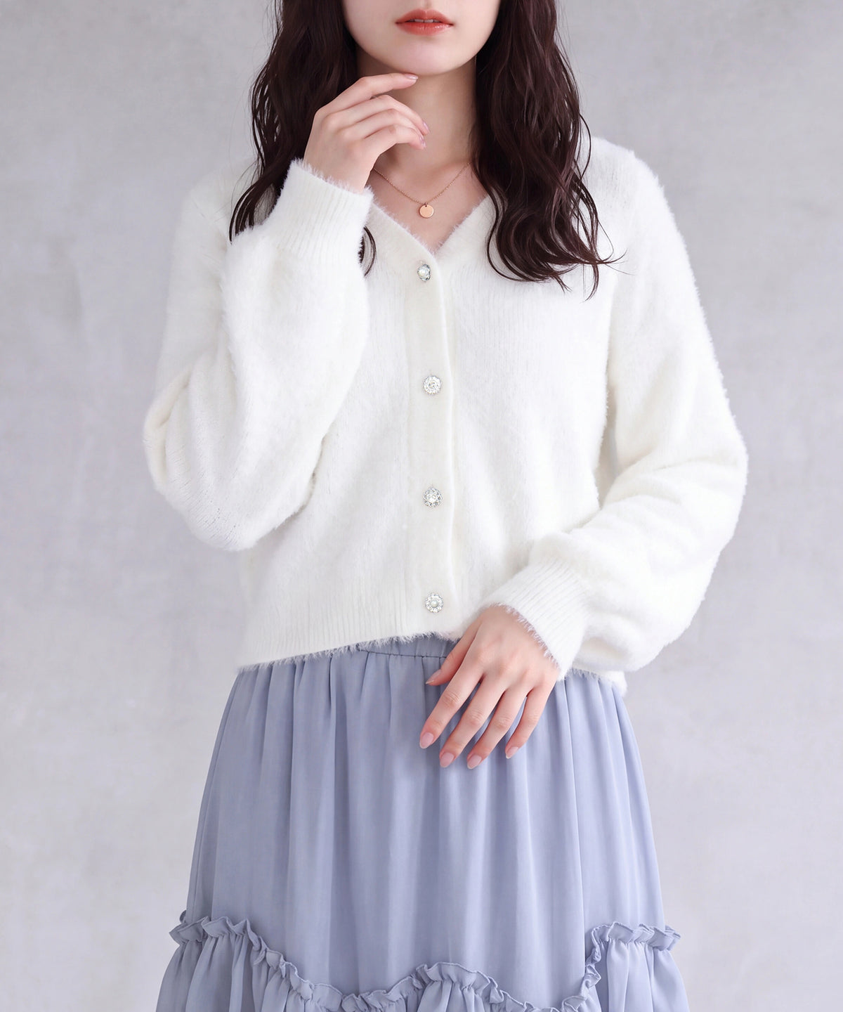 ホワイト  (AI画像)　model：160　着用サイズ：M