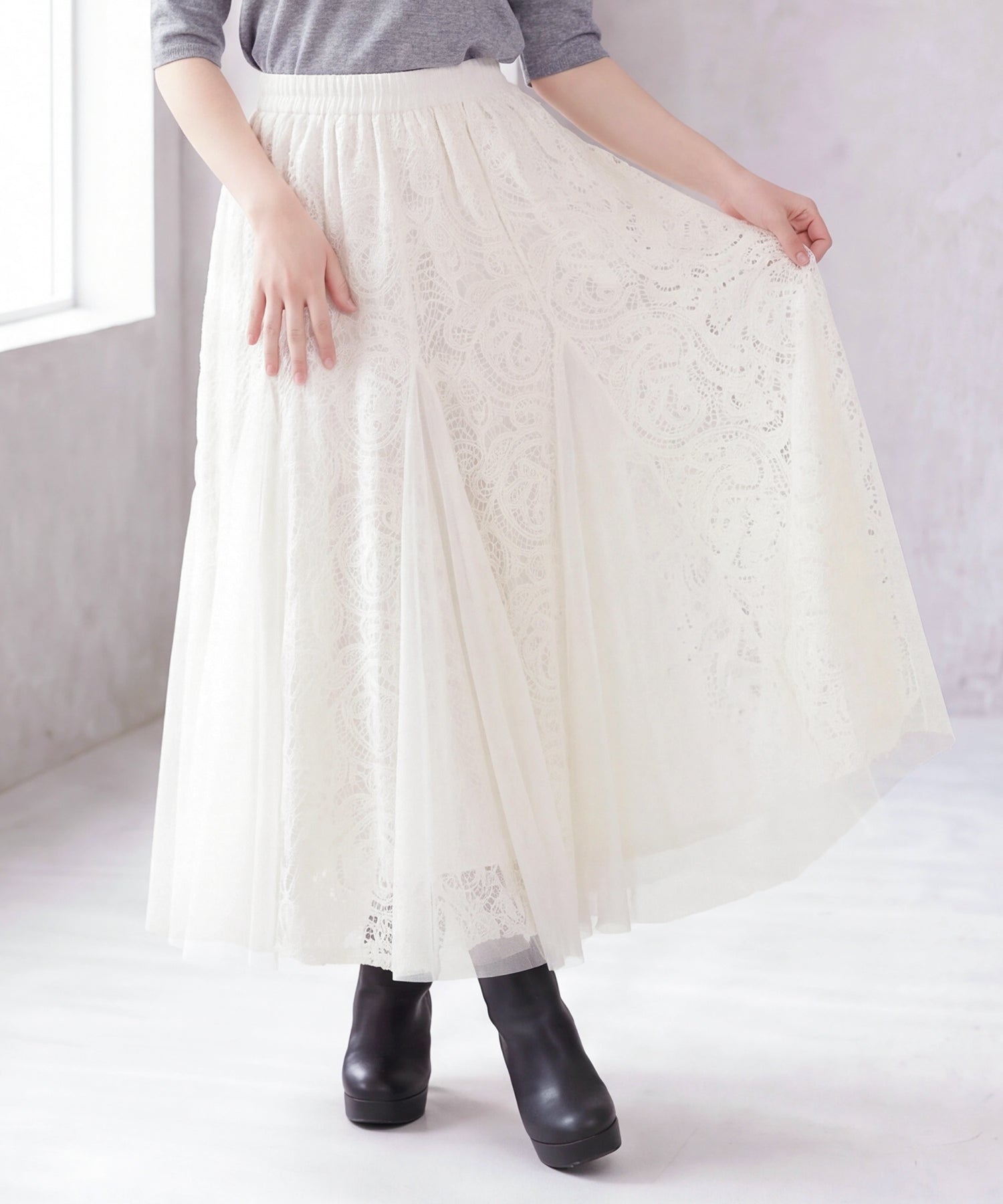 アイボリー(AI画像)　model：160　着用サイズ：M
