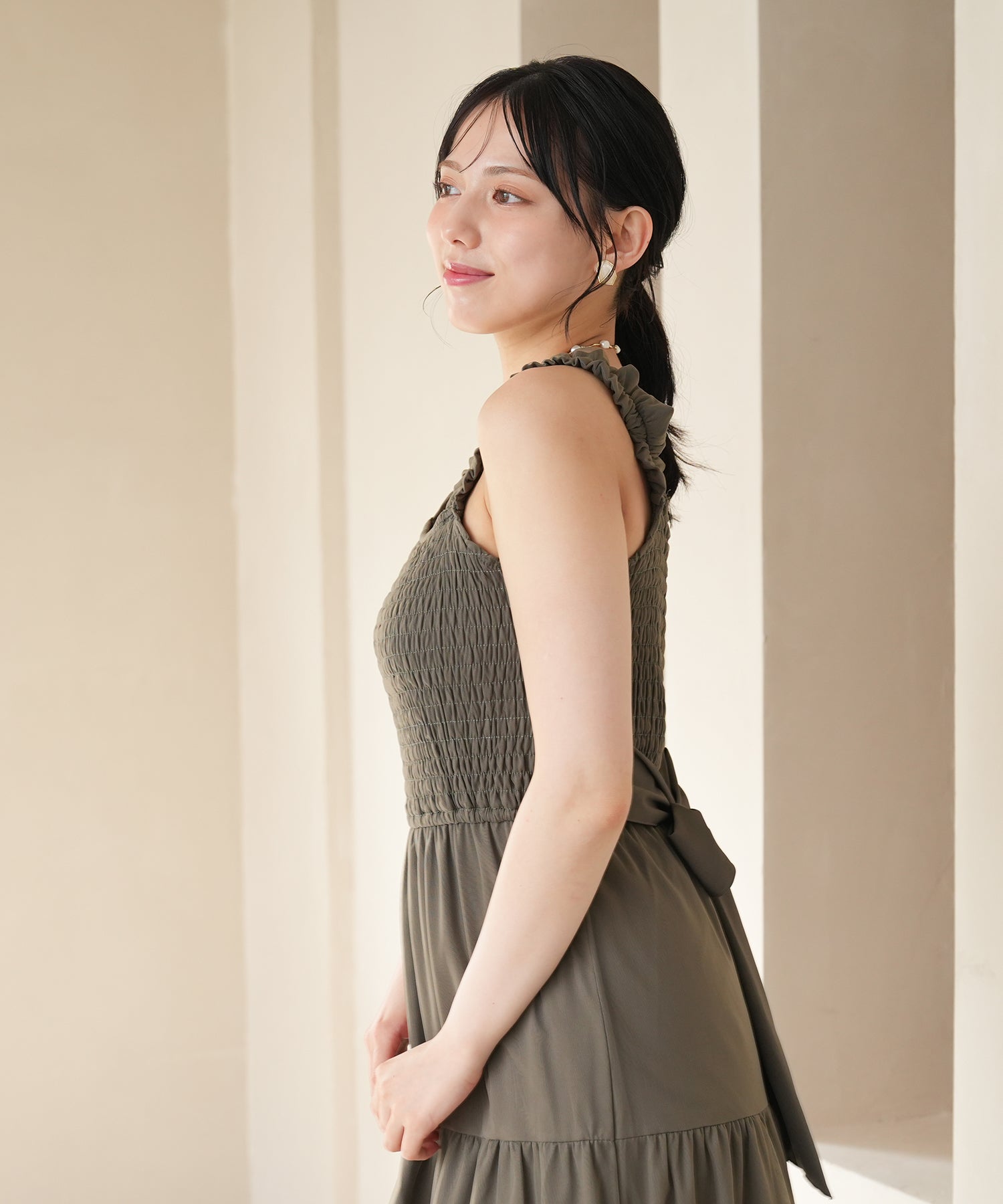 カーキ　model：164　着用サイズ：M