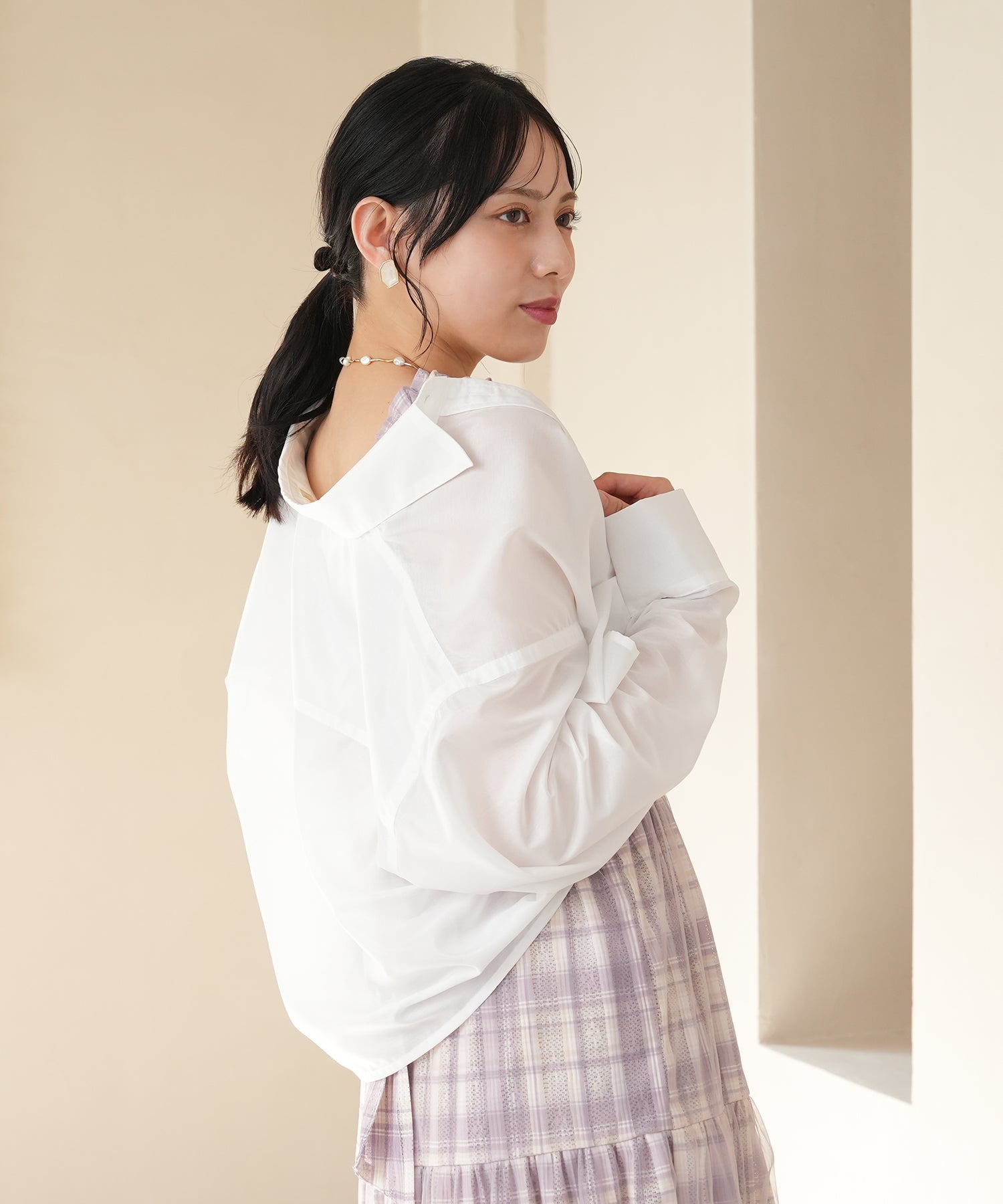 ホワイト　model：164㎝　着用サイズ：M
