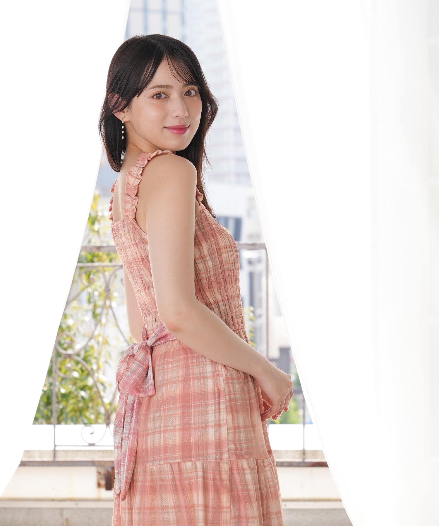 レッド model：164㎝ 着用サイズ：M