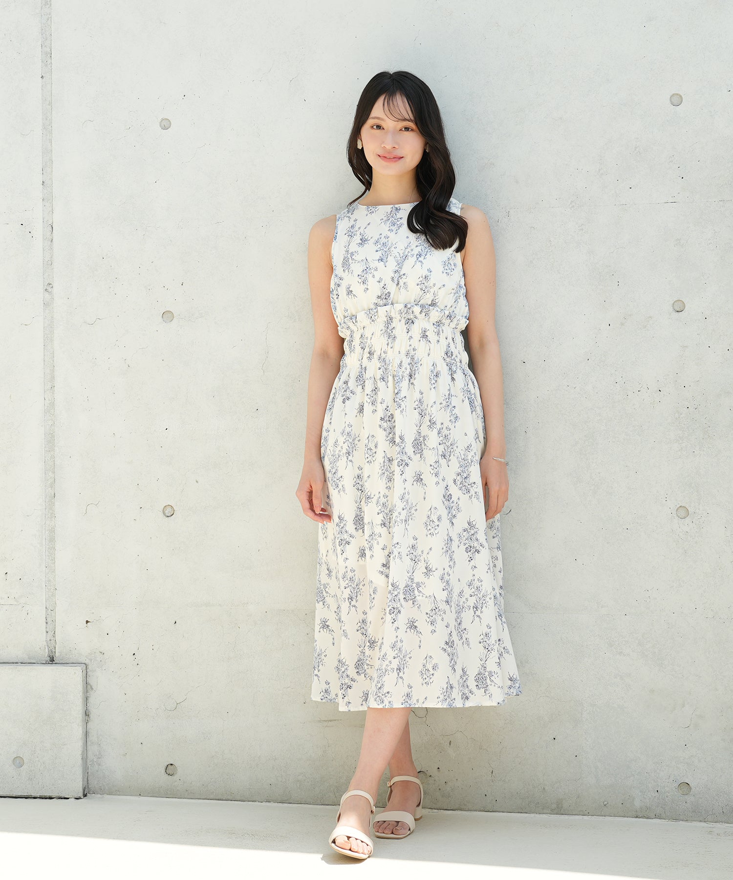 ホワイト　model:165　着用サイズ：M