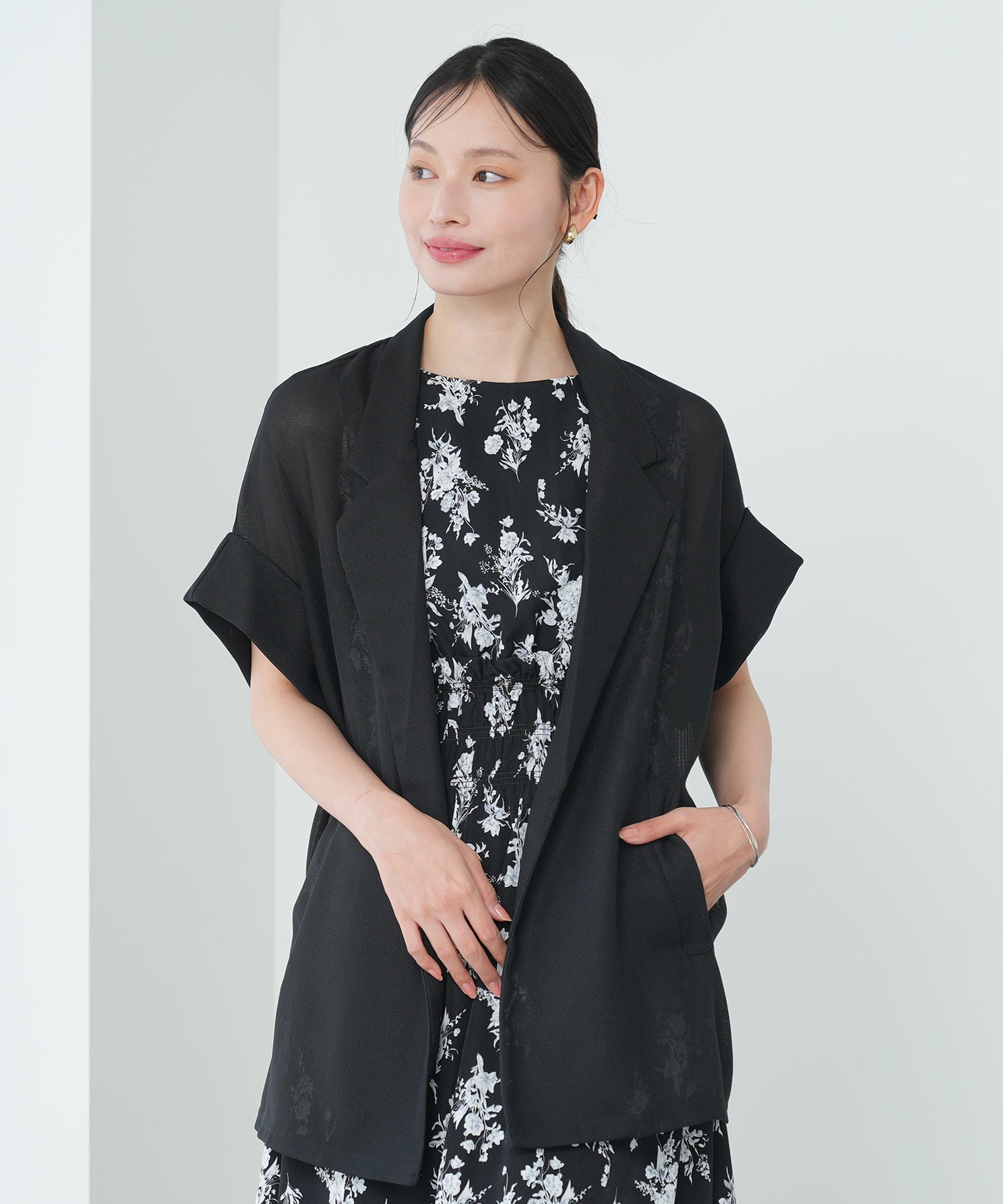 ブラック　model：165　着用サイズ：M