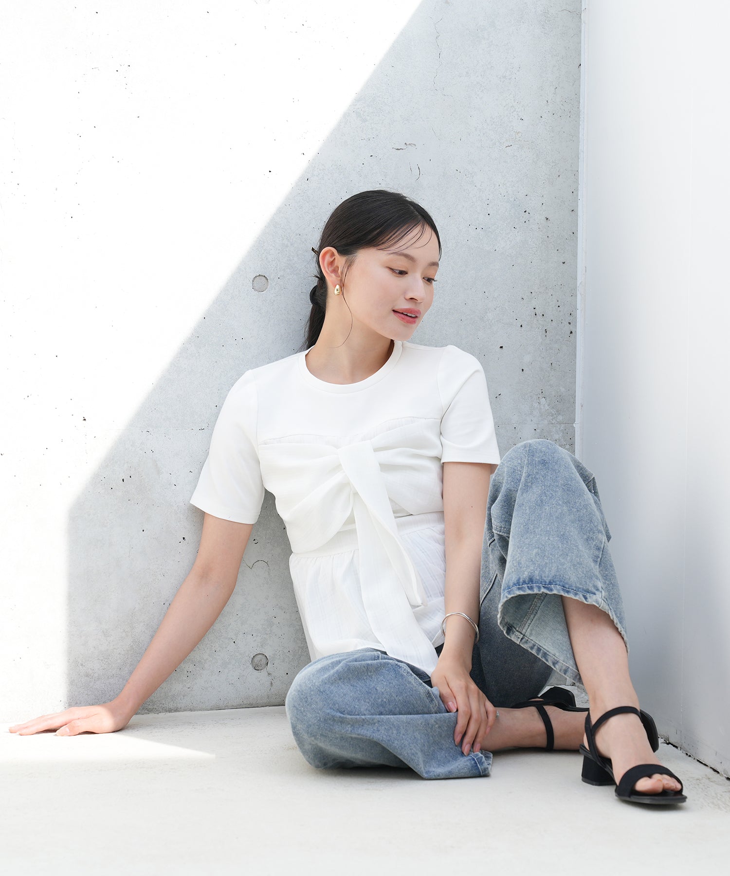 ホワイト　model：165　着用サイズ：M