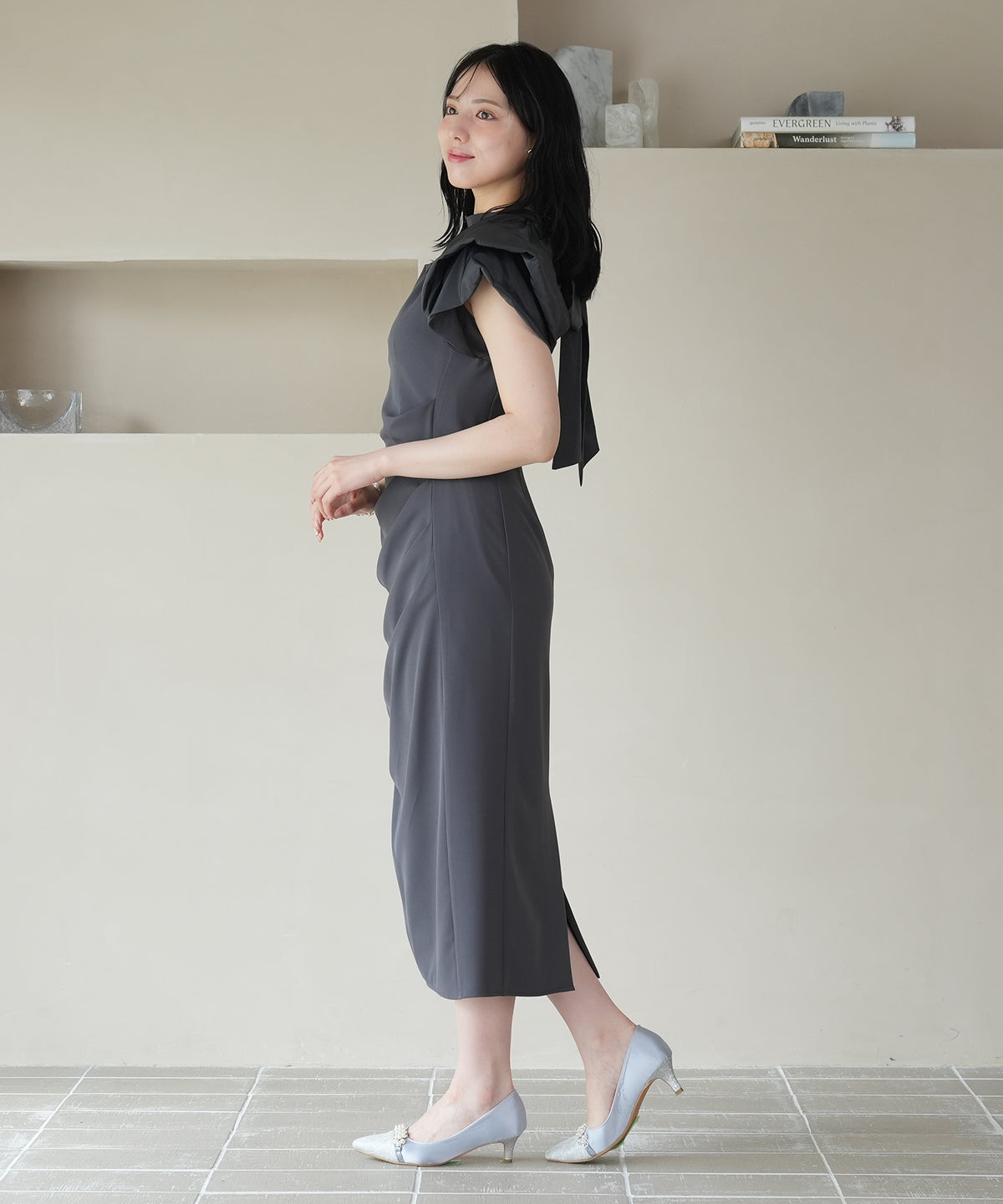 チャコール　MODEL：164　着用サイズ：M