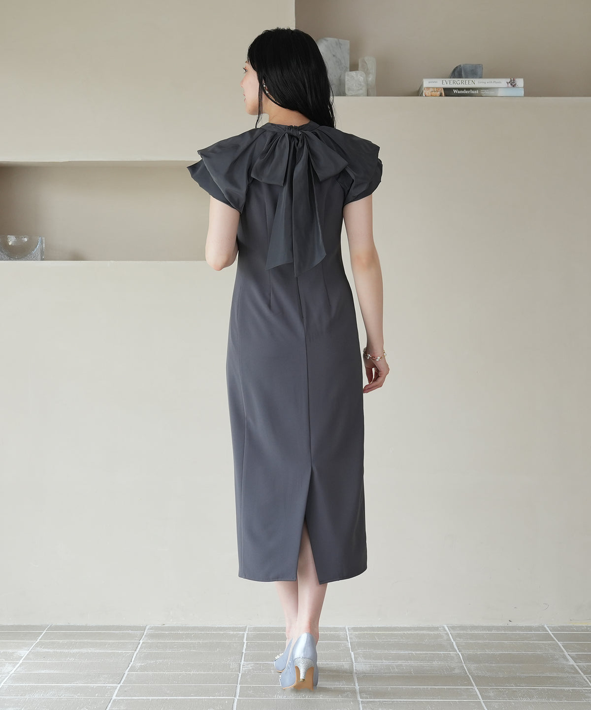 チャコール　MODEL：164　着用サイズ：M