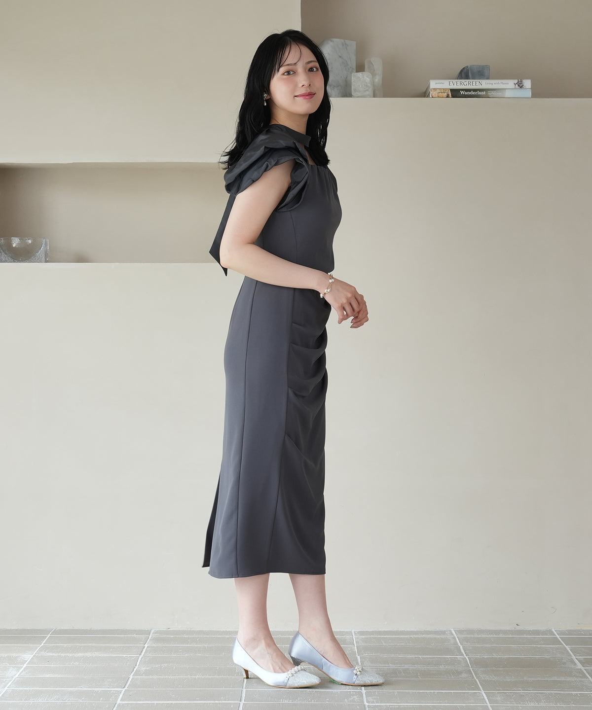 チャコール　MODEL：164　着用サイズ：M