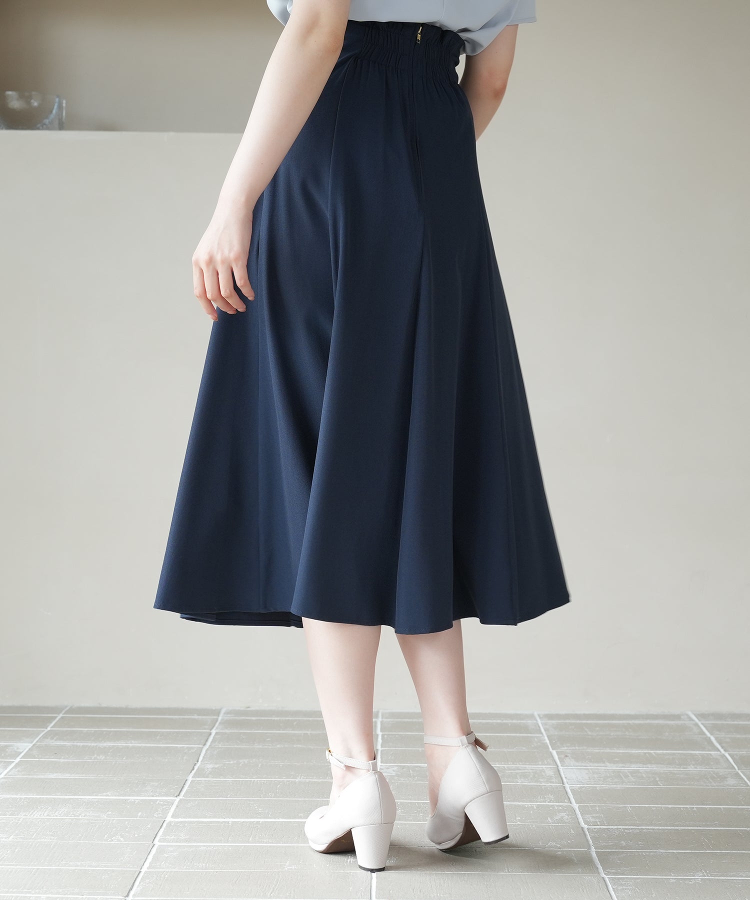 ネイビー　model：164　着用サイズ：M