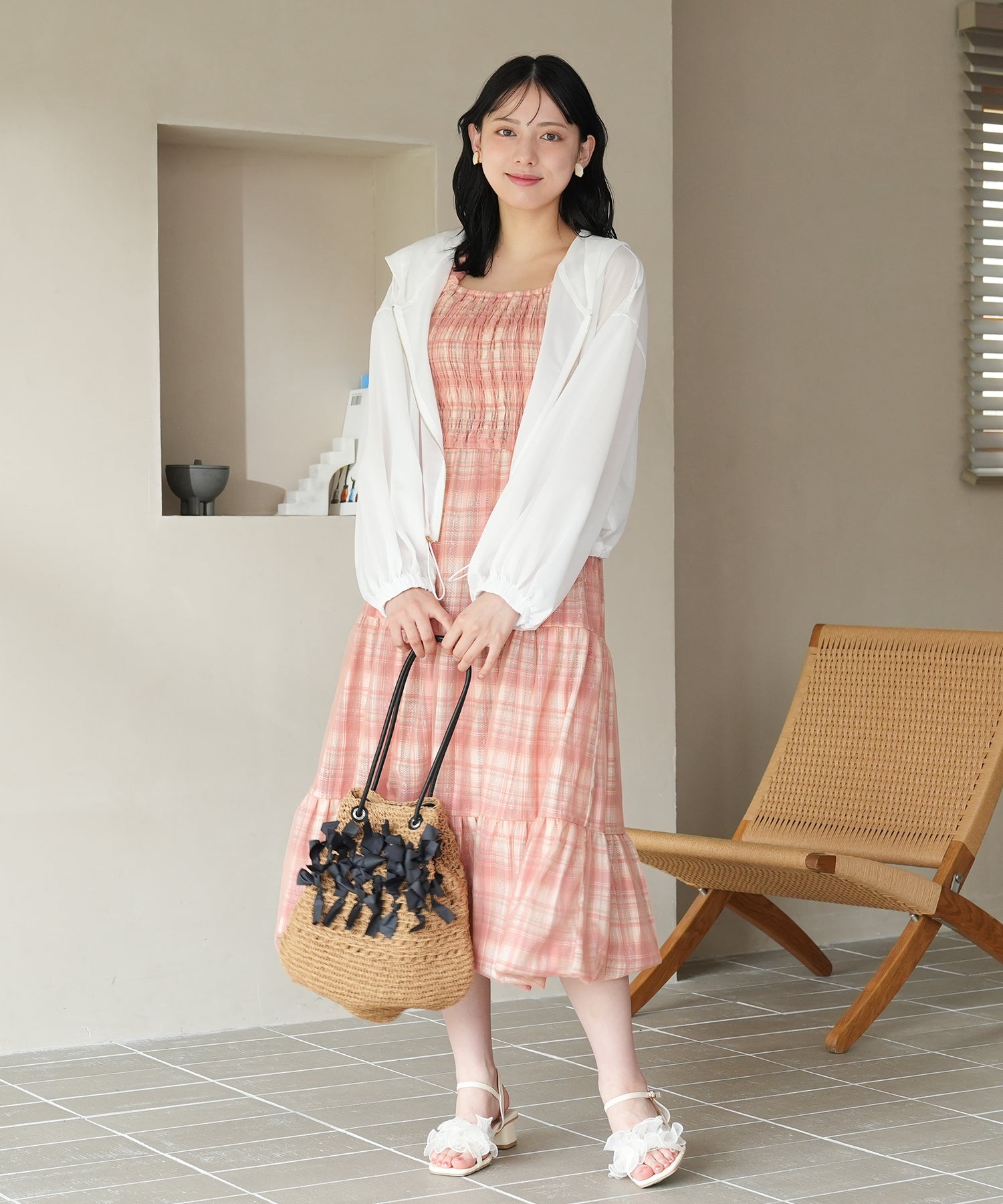 ホワイト　model：164㎝ 着用サイズ：M