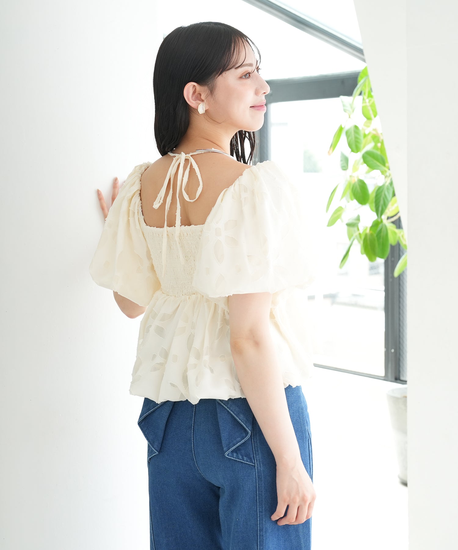 ホワイト　model：164　着用サイズ：M