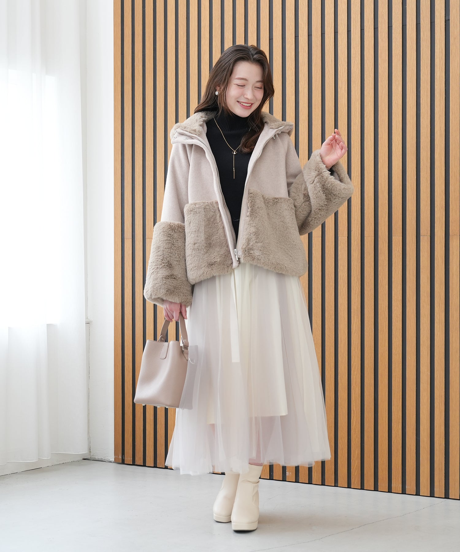 アイボリー　model:156　着用サイズ：M