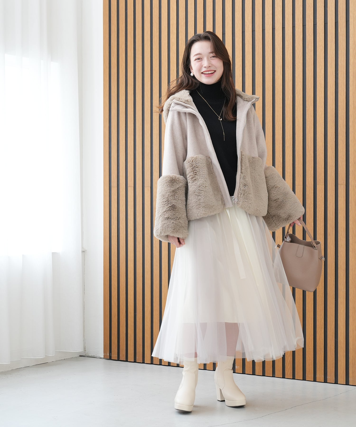 アイボリー　model:156　着用サイズ：M