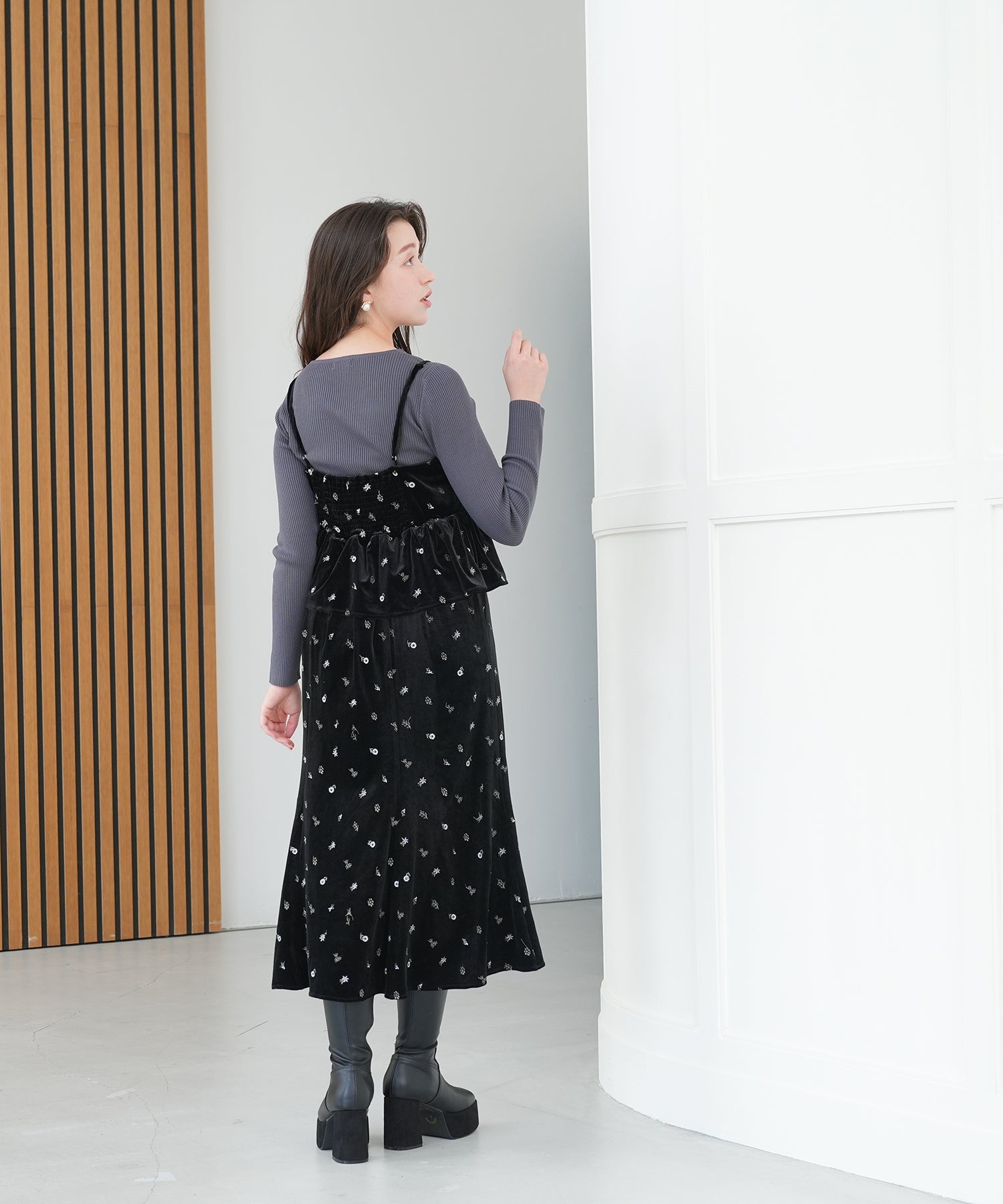 ブラック　model：162　着用サイズ：M