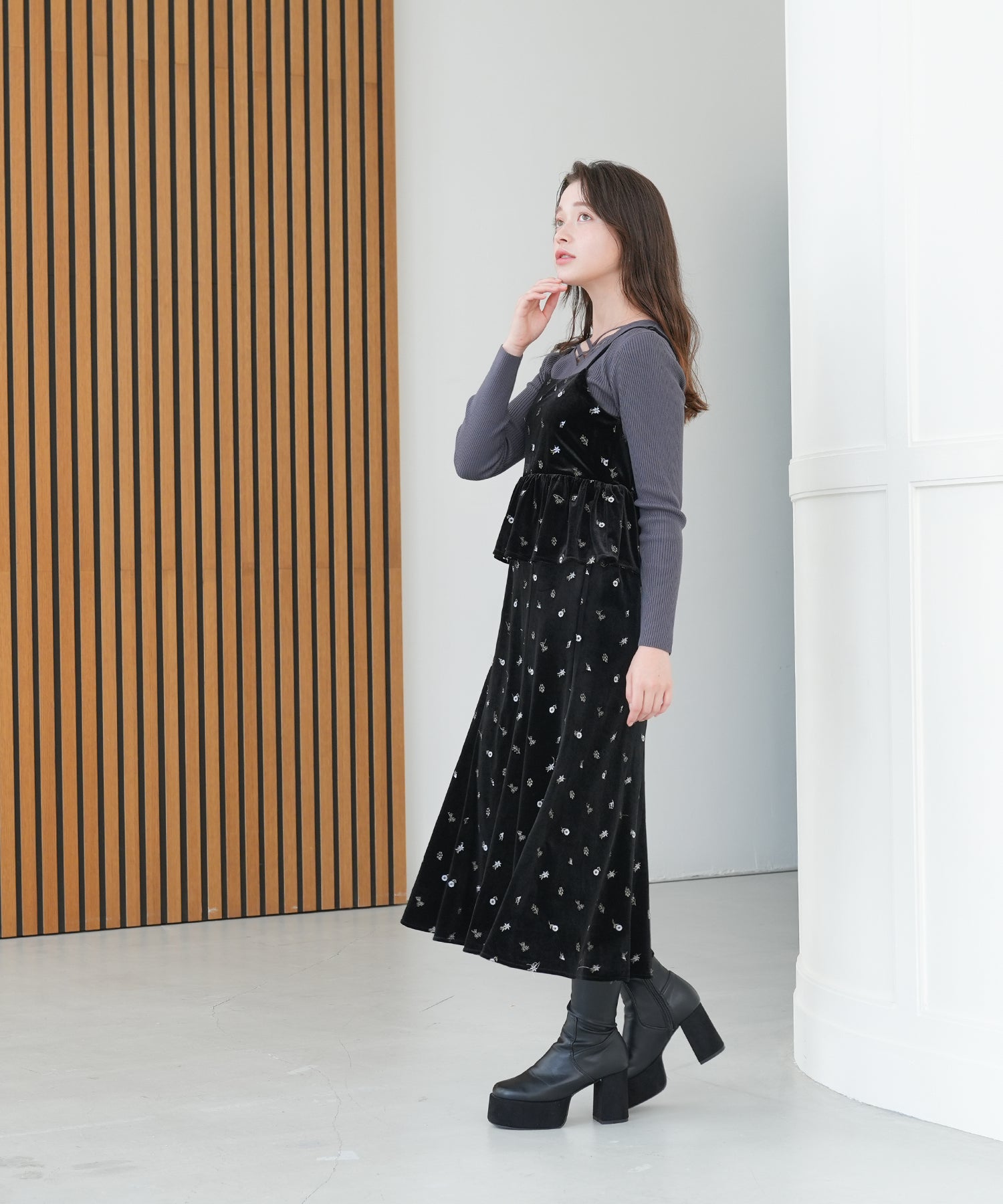 ブラック　model：162　着用サイズ：M