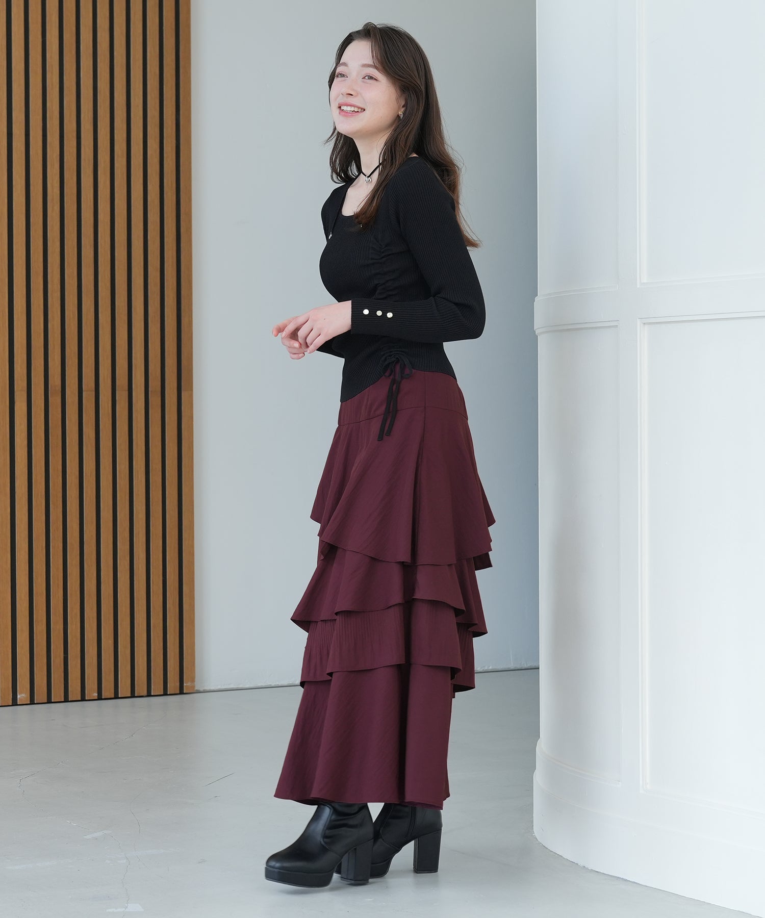 ワイン　model：162　着用サイズ：Ｍ