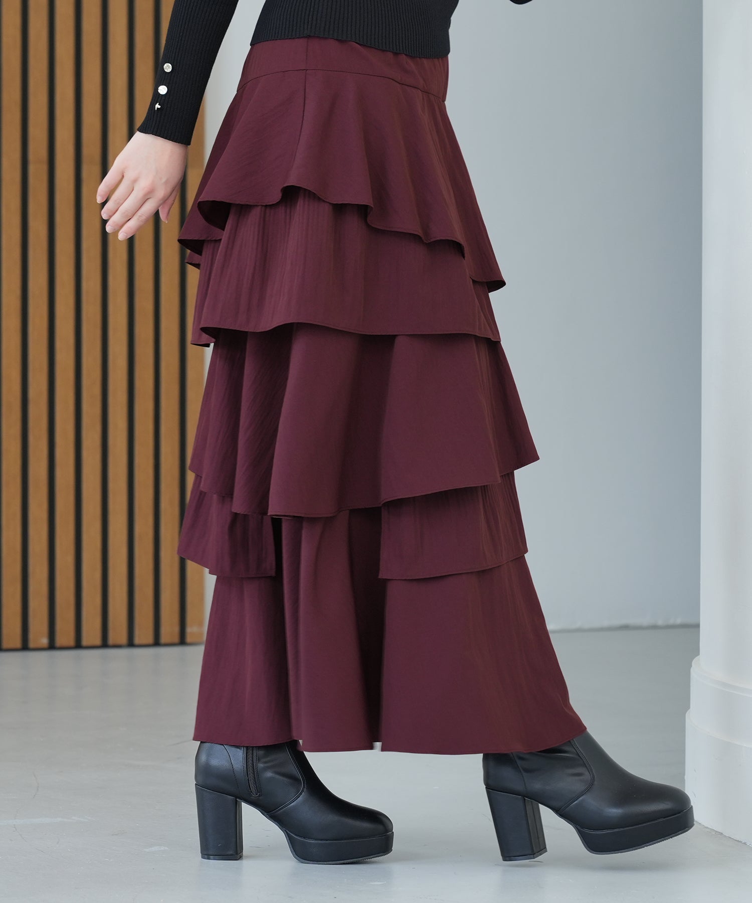 ワイン　model：162　着用サイズ：Ｍ