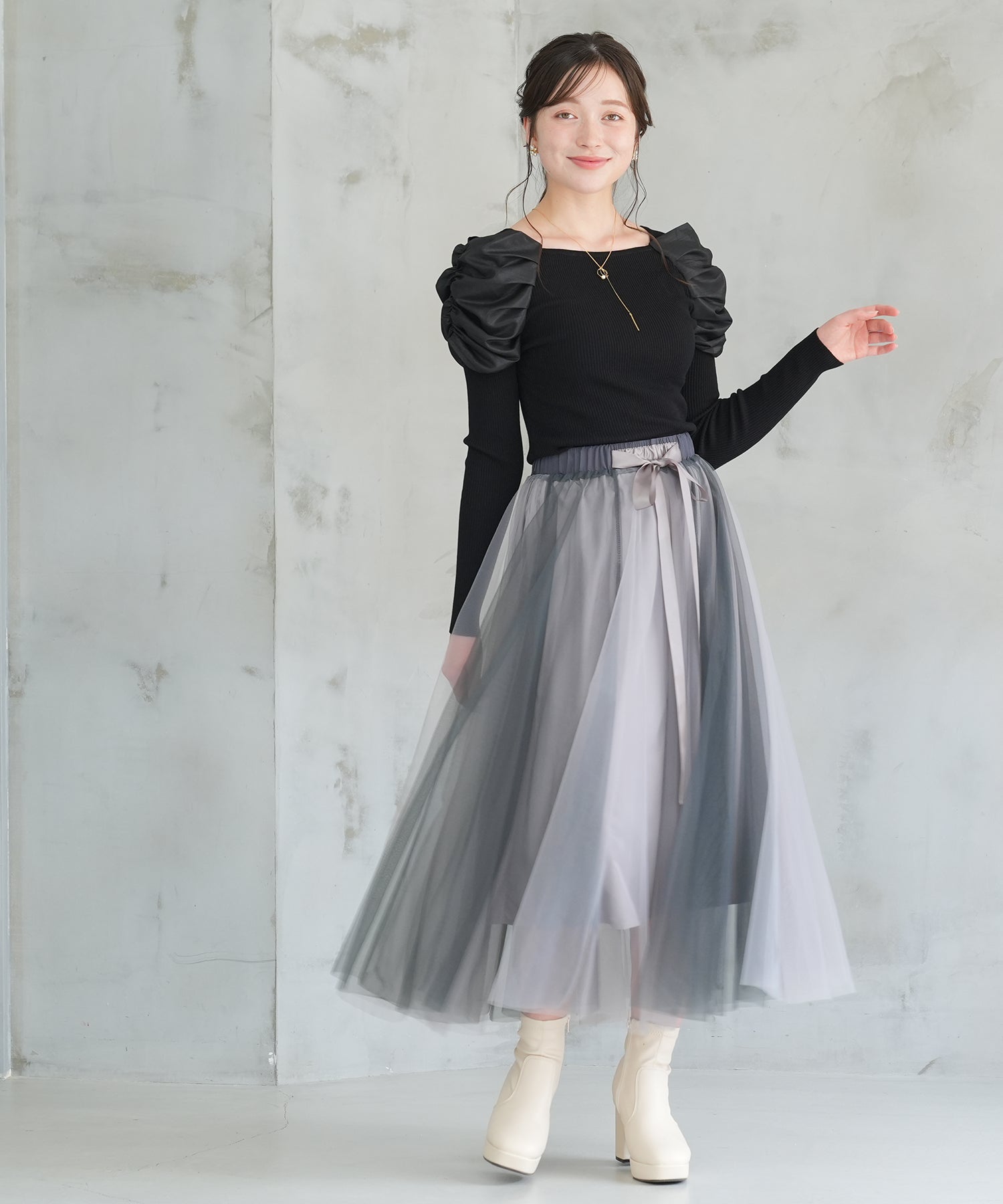 チャコール　model:162　着用サイズ：M