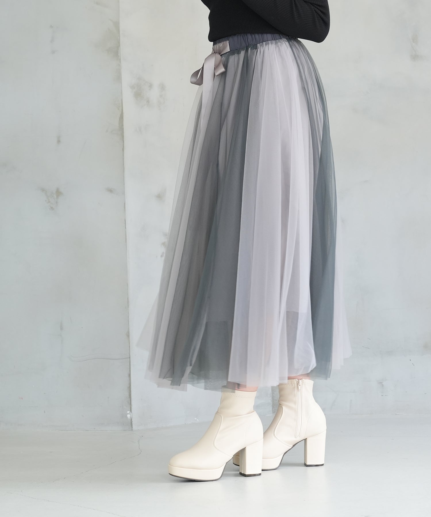 チャコール　model:162　着用サイズ：M