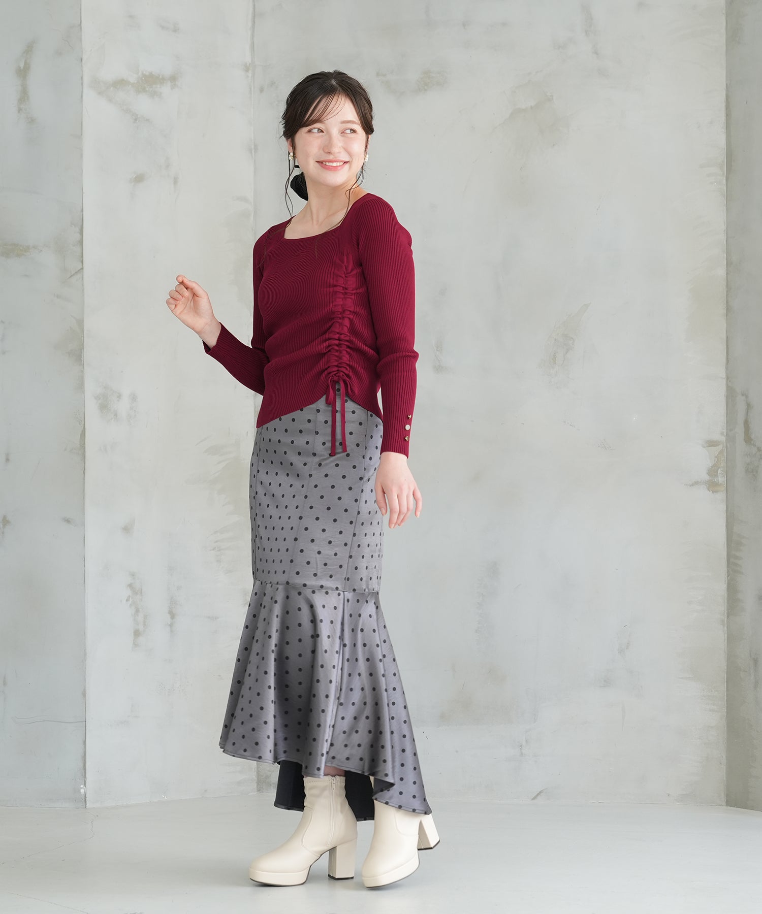 ワイン　model：162　着用サイズ：M