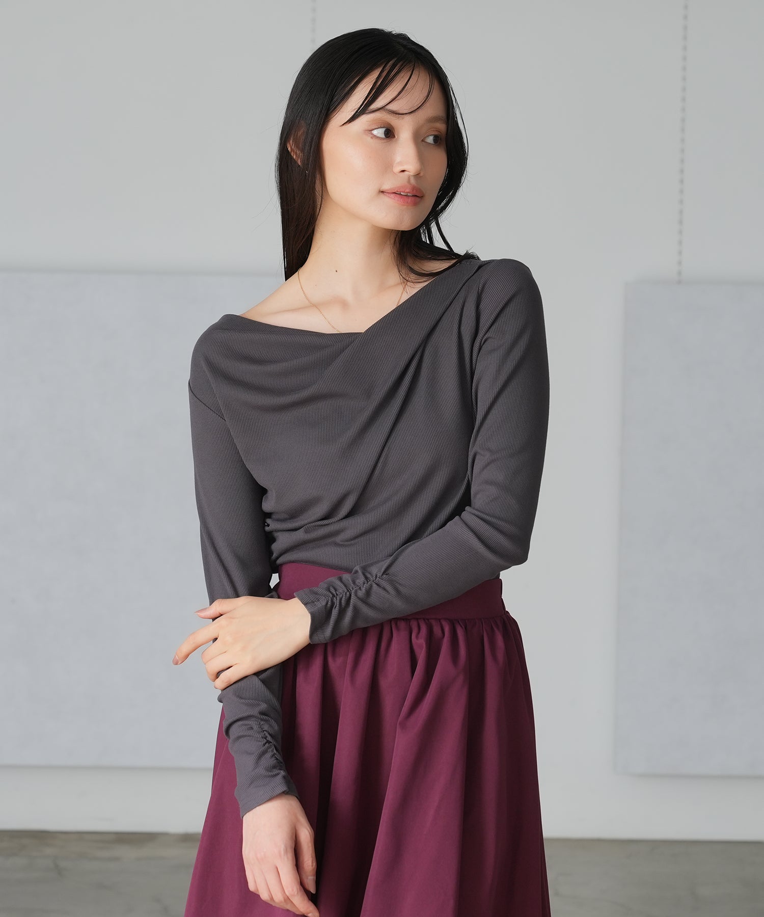 チャコール　model：165　着用サイズ：M