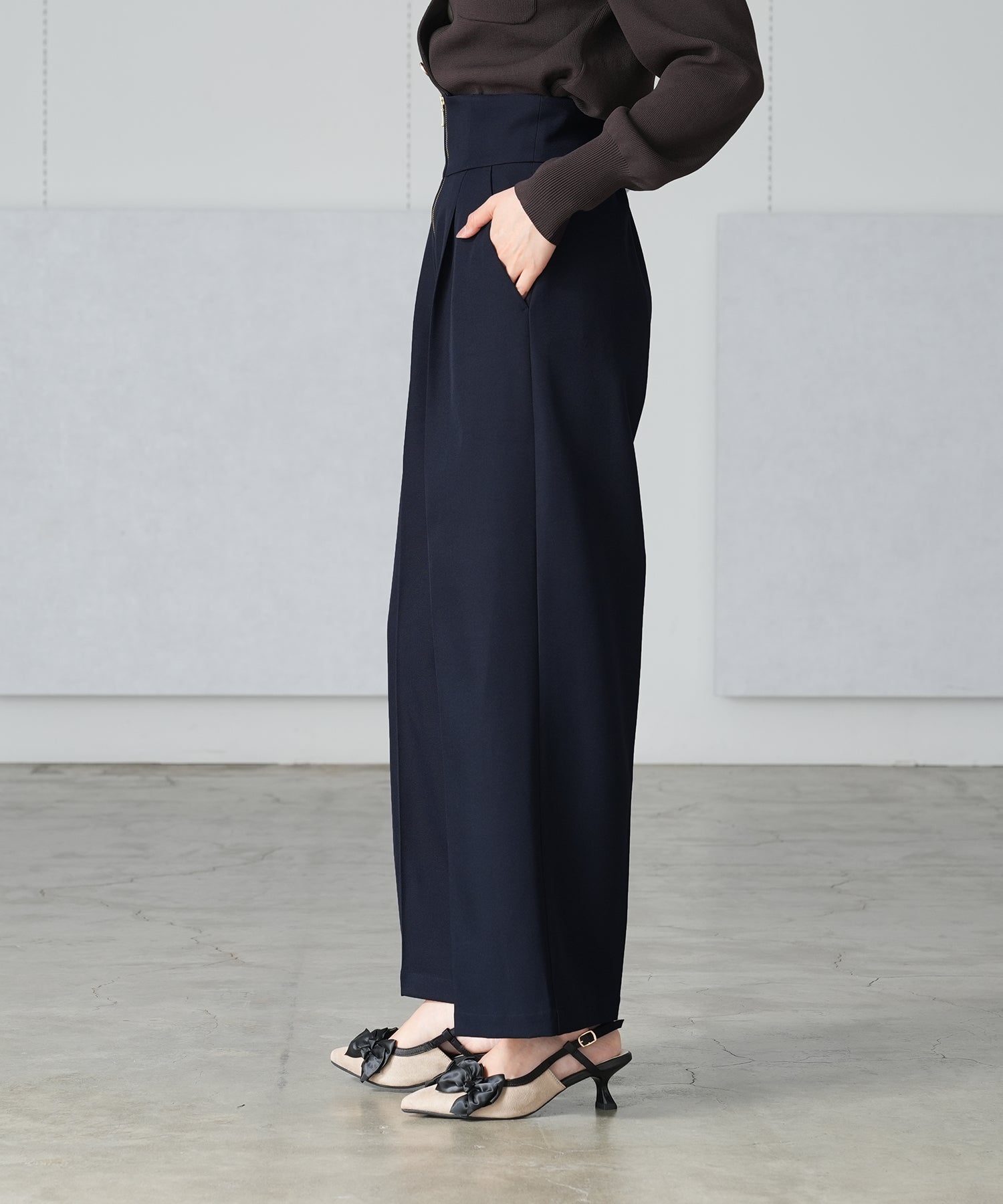 ネイビー　model：165　着用サイズ：M