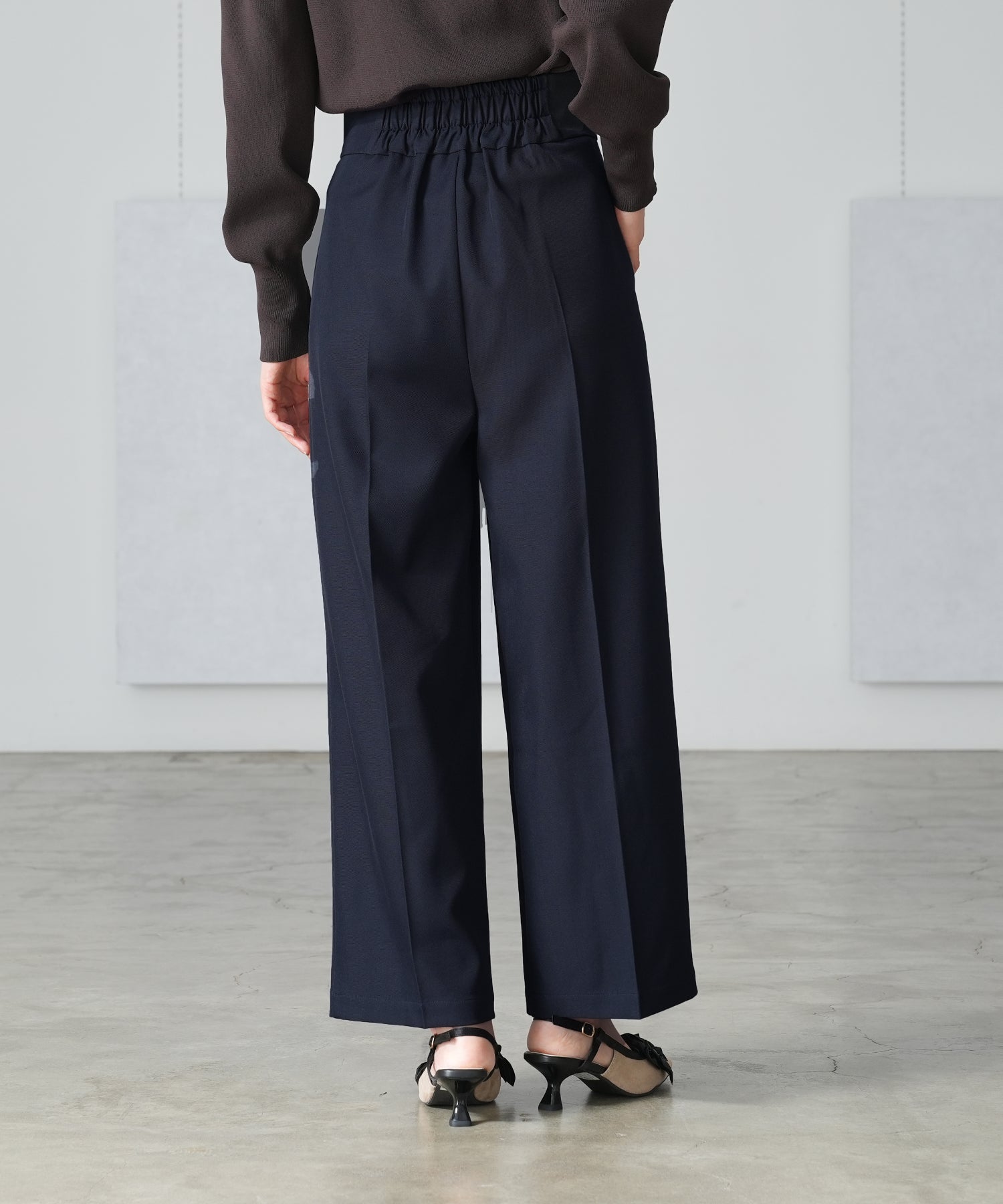 ネイビー　model：165　着用サイズ：M