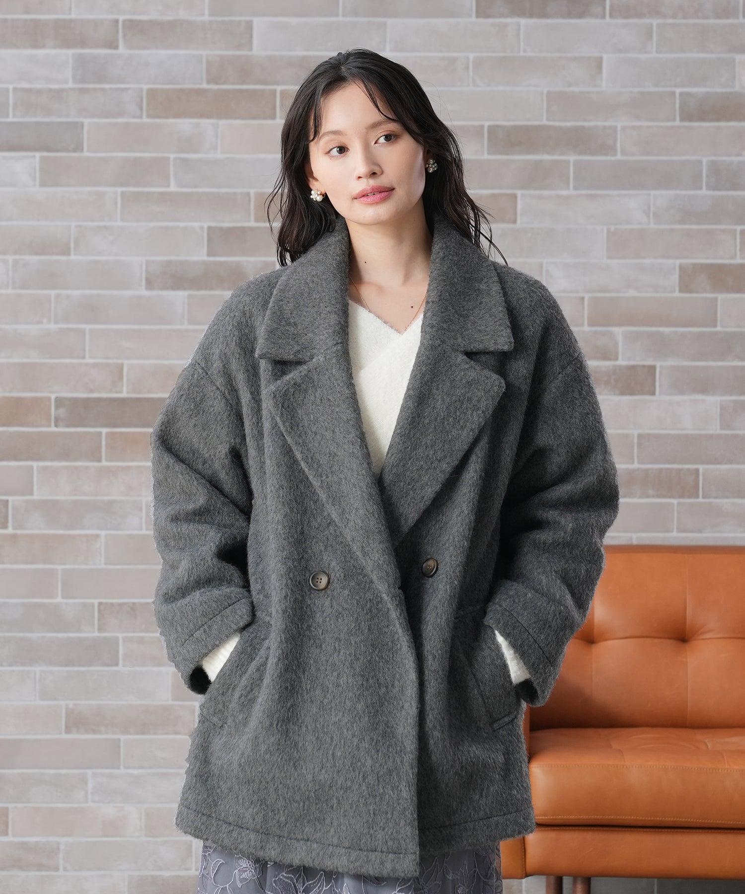 チャコール　model：165　着用サイズ：M