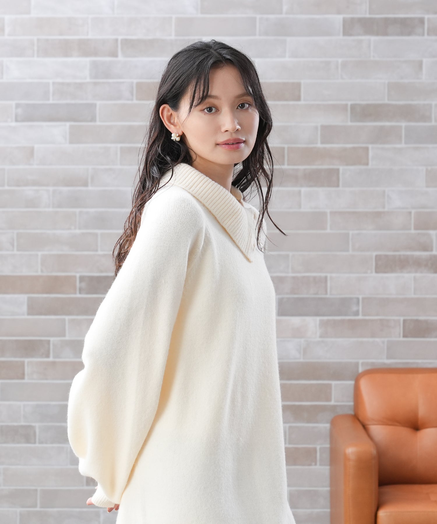 アイボリー　model:165 　着用サイズ：M