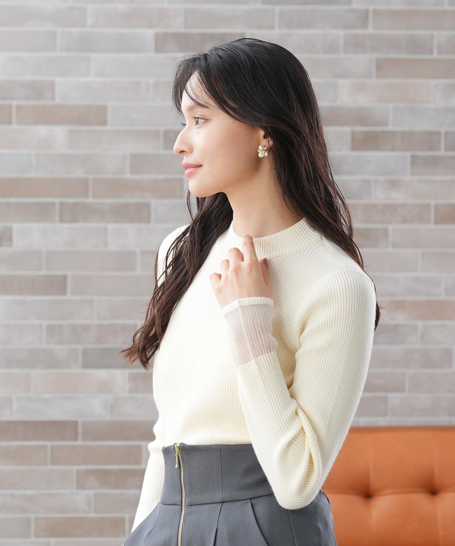 アイボリー　model：165　着用サイズ：M