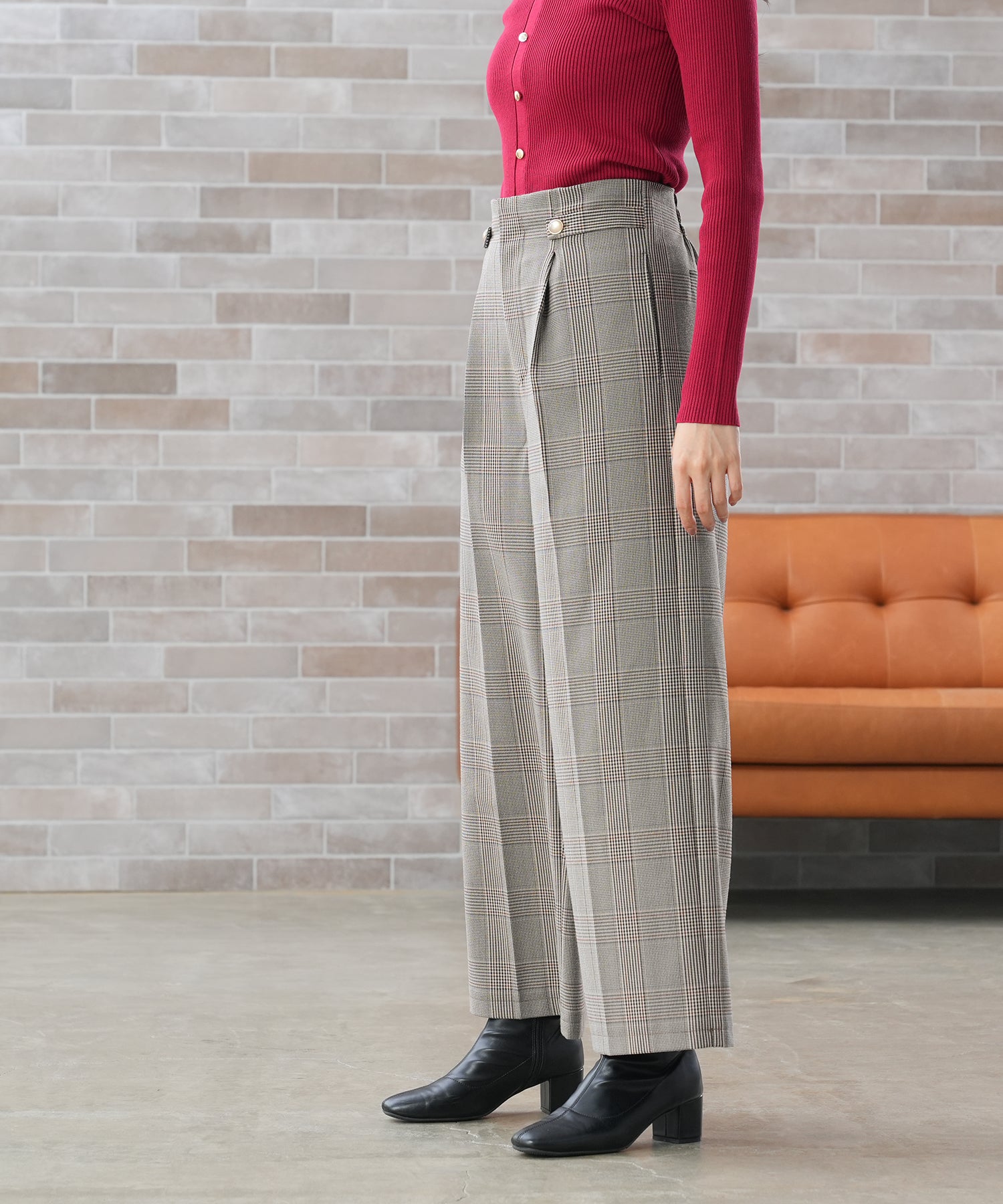 ブラウン　model：165　着用サイズ：M
