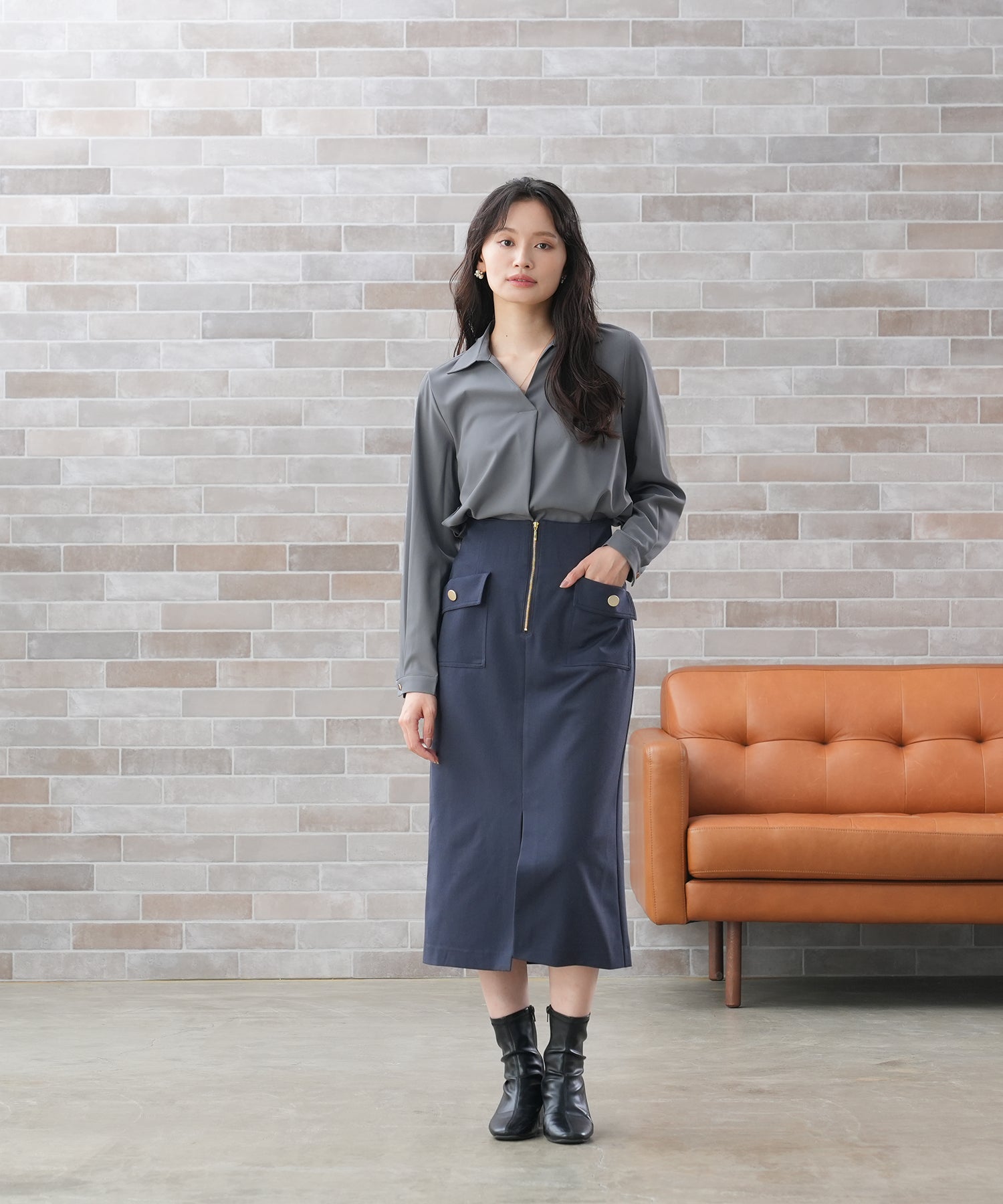 チャコール　model：165　着用サイズ：M