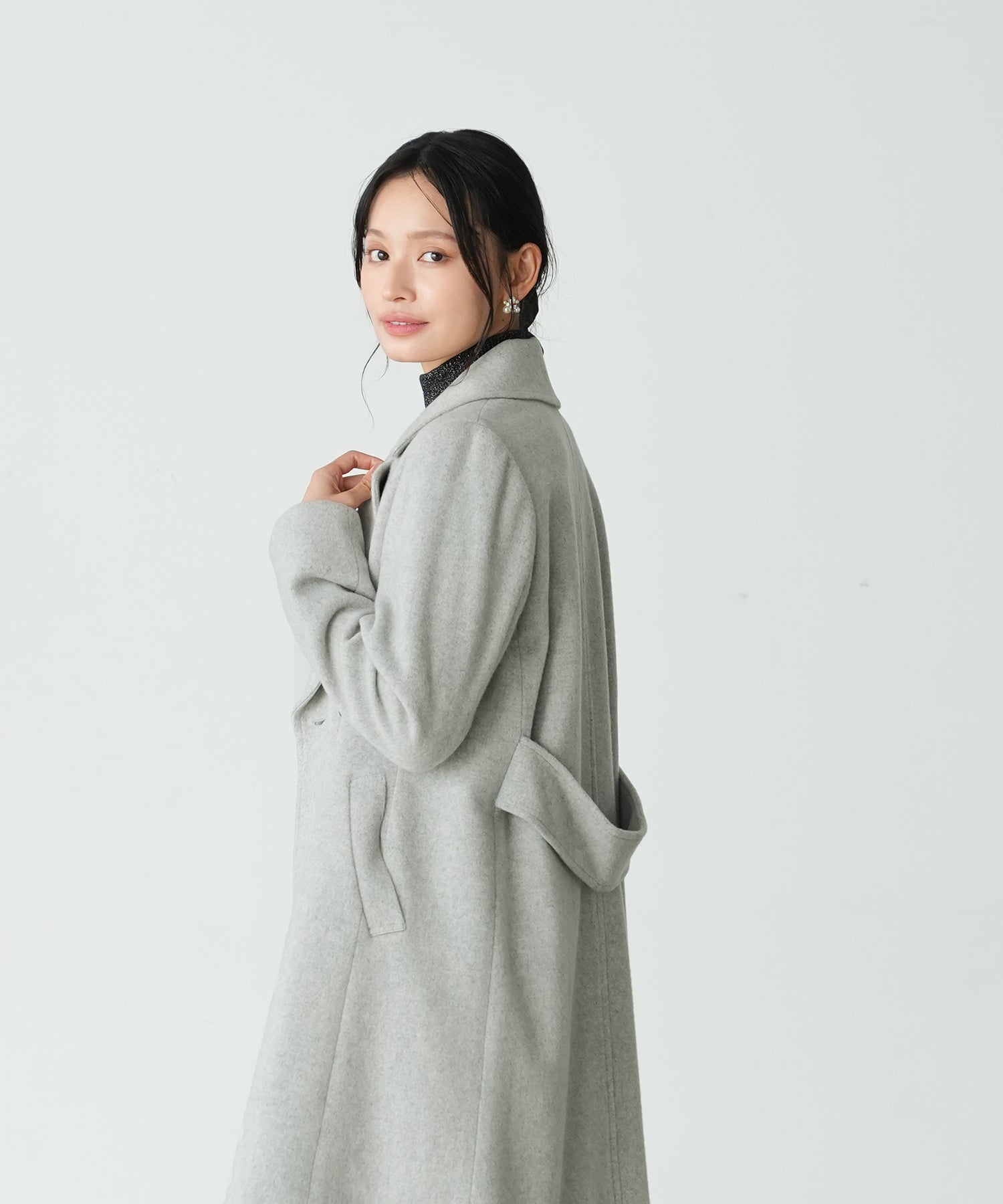 ライトグレー　model：165　着用サイズ：M