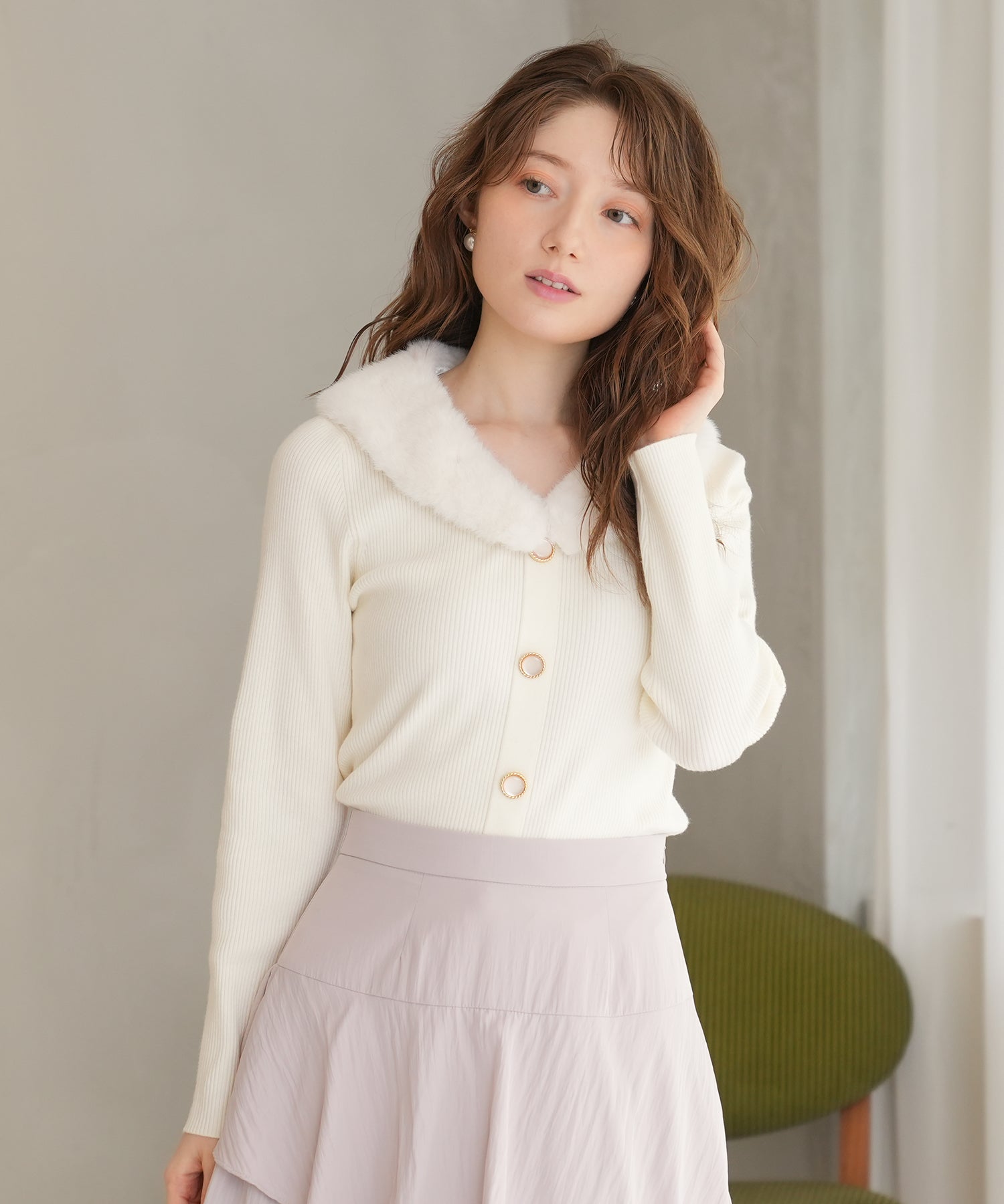 ホワイト model：163　着用サイズ：M