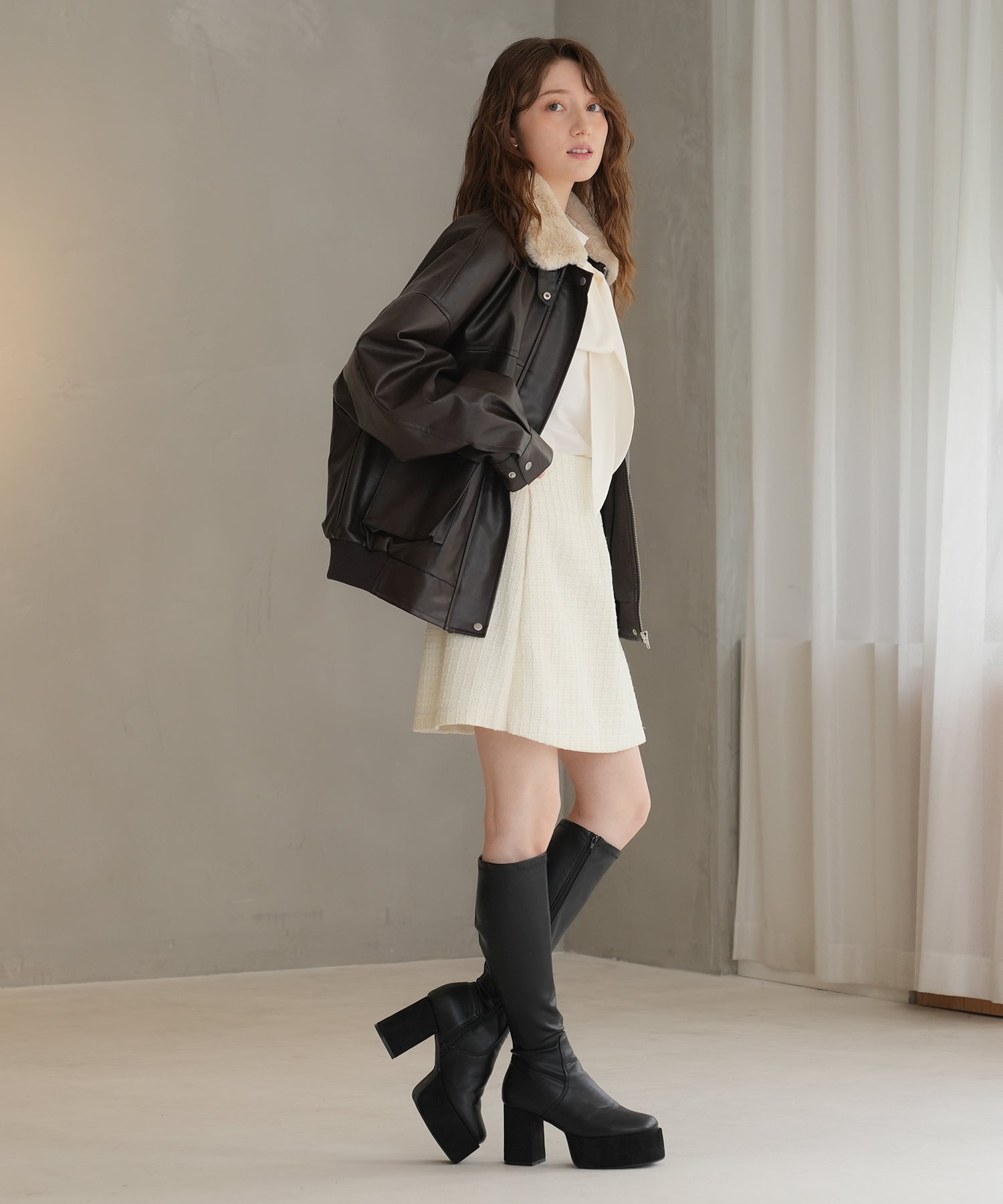 ホワイト　model：162　着用サイズ：M