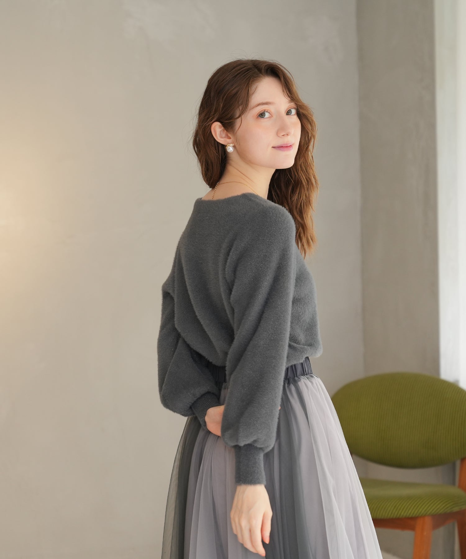 チャコール　model：163　着用サイズ：M