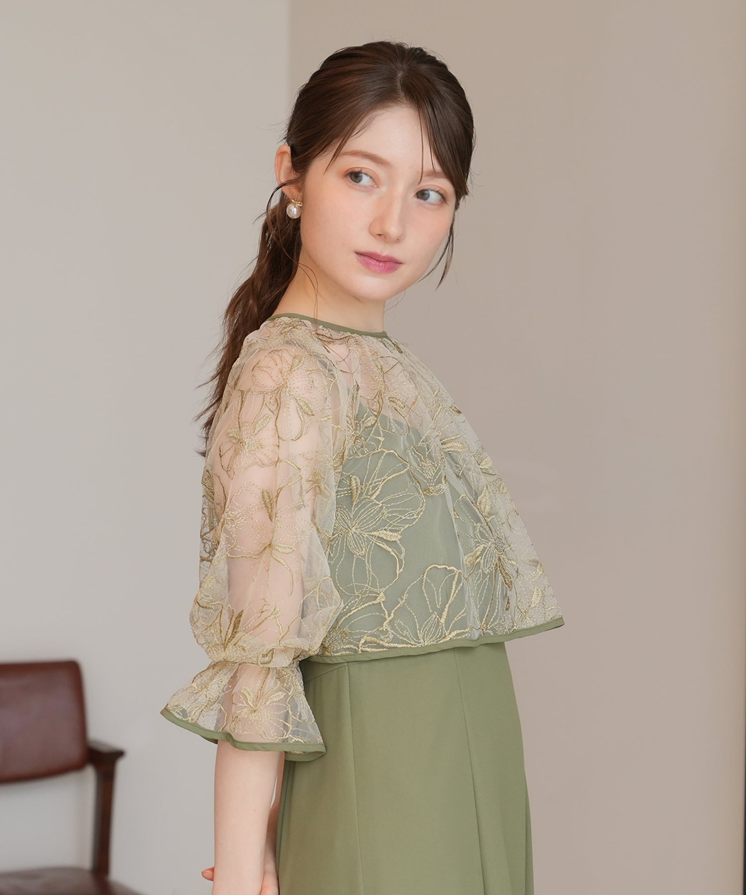 線描き刺繍ボレロ×キャミワンピース