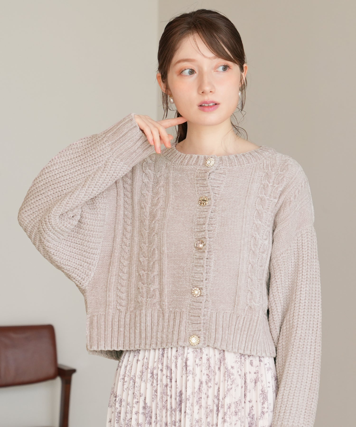 ピンクベージュ　model：163　着用サイズ：M