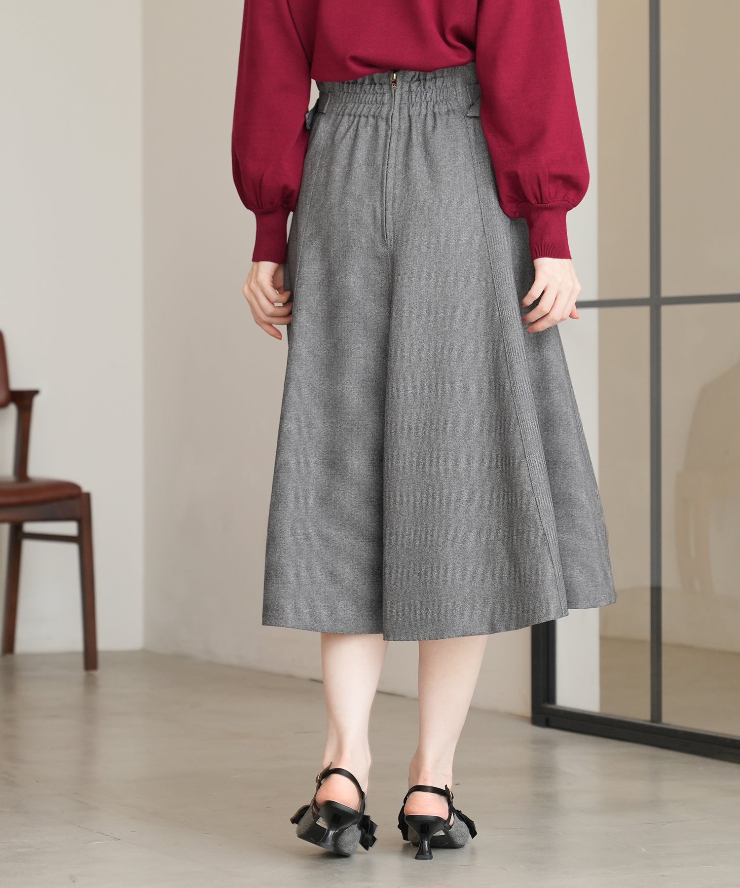 ミディアムグレー　MODEL:163　着用サイズ：M