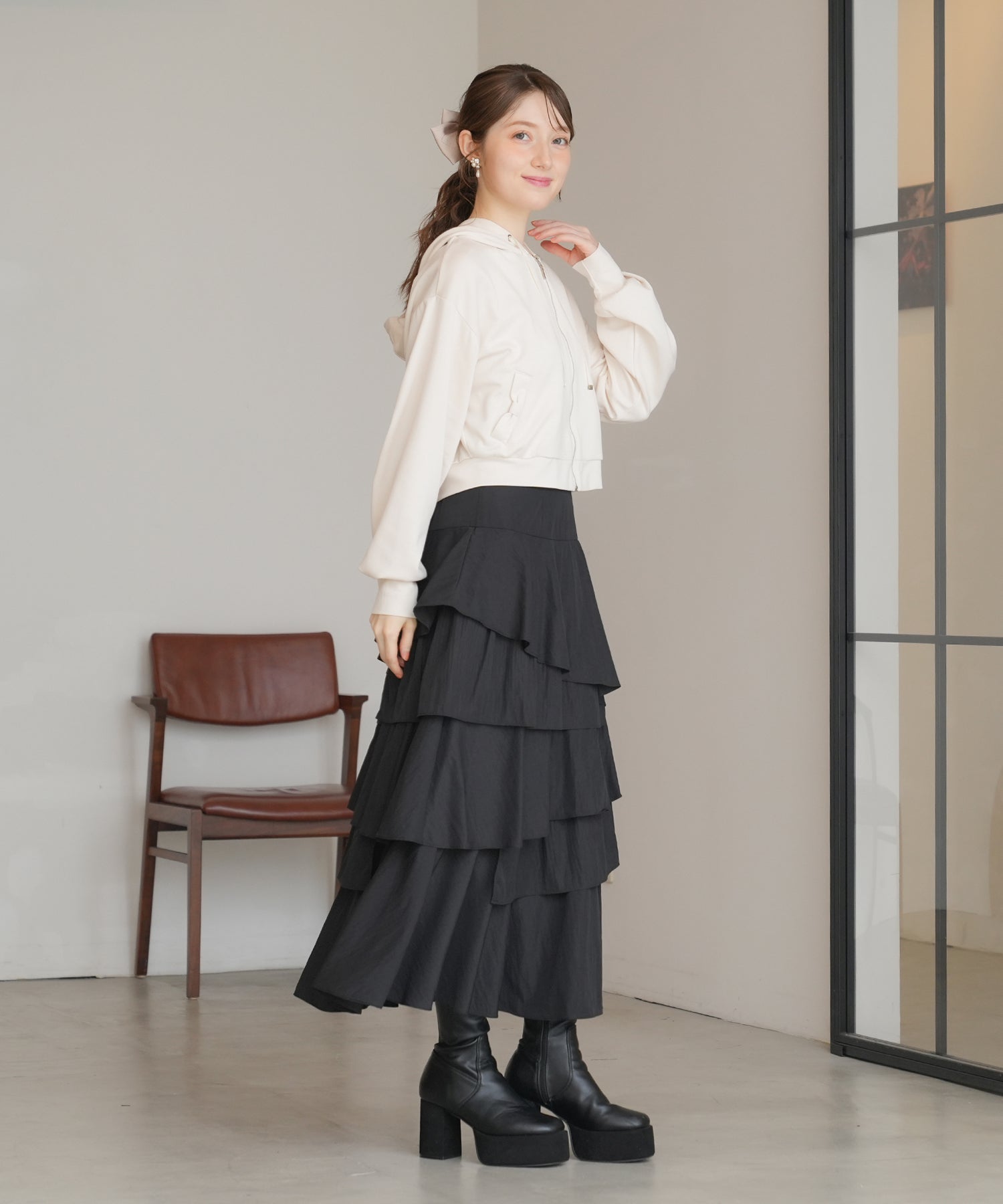 アイボリー　model：163　着用サイズ：M