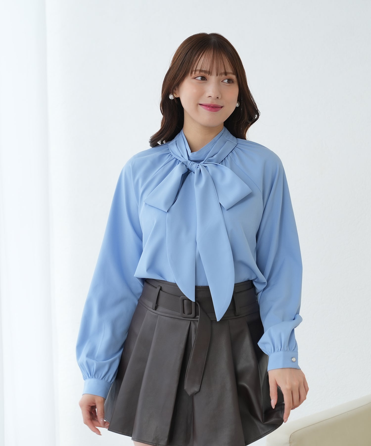 ブルー　model：164　着用サイズ：M