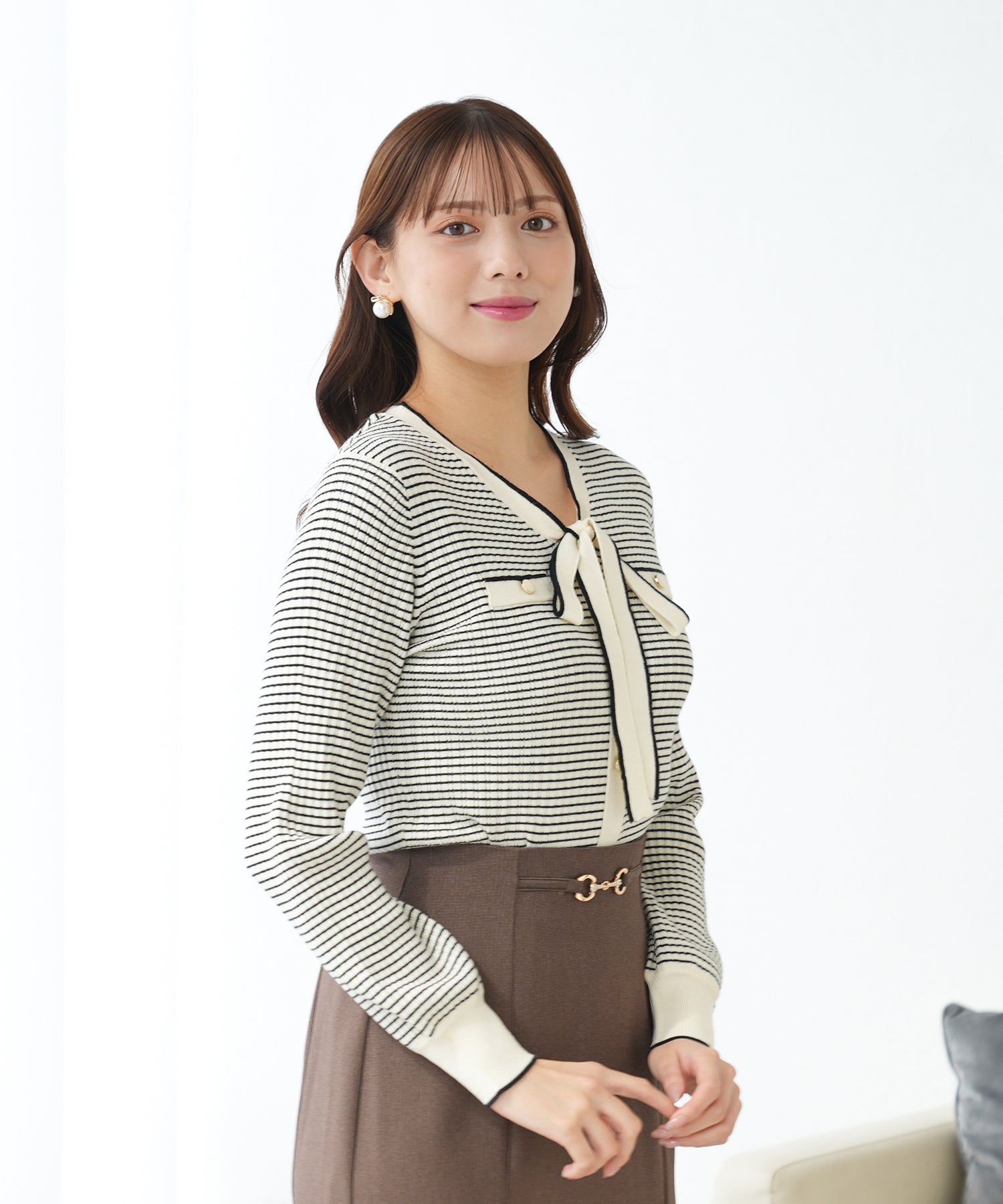 ホワイト×ブラック　model:164　着用サイズ：M