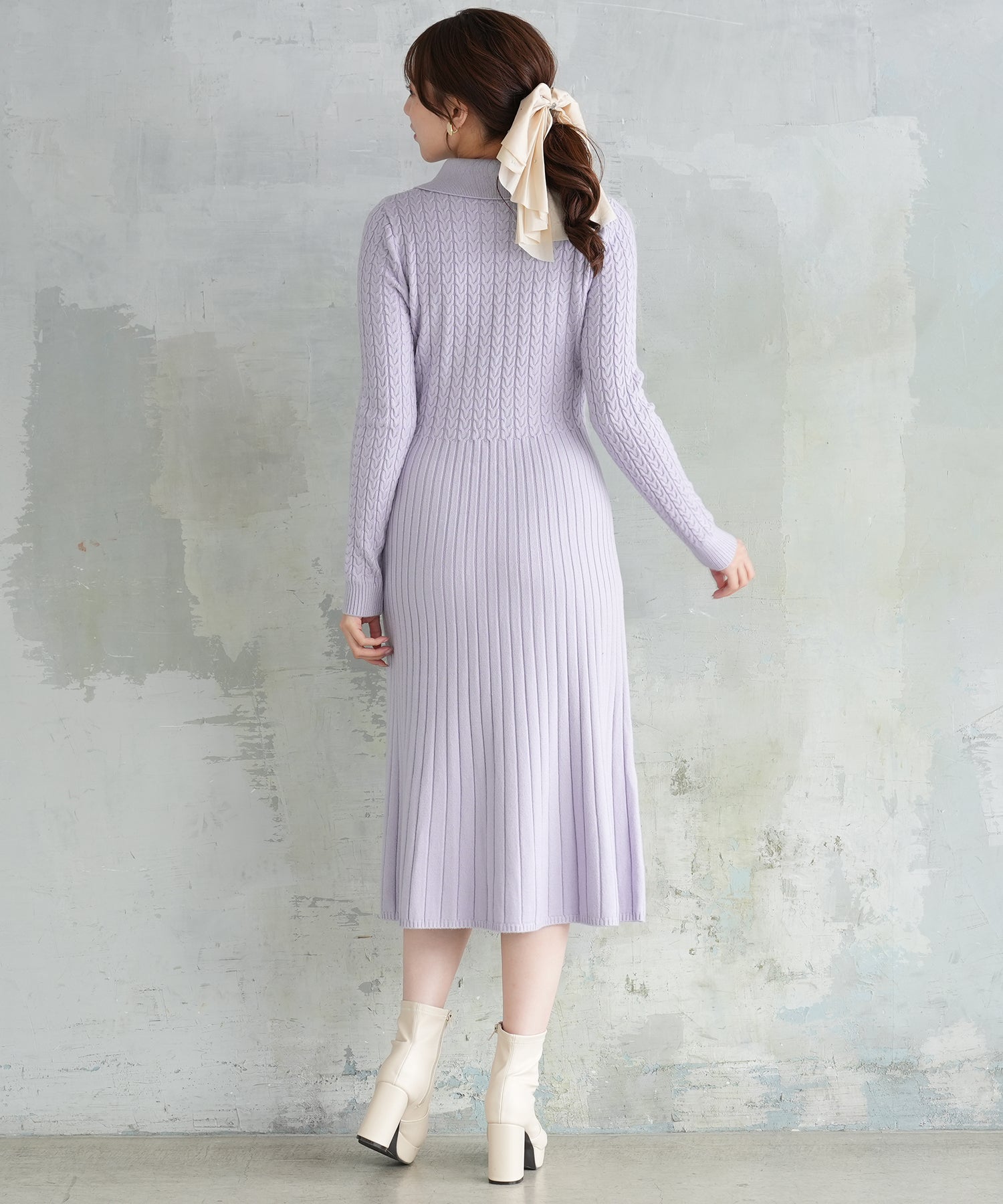 ビッグカラーフレアニットワンピース