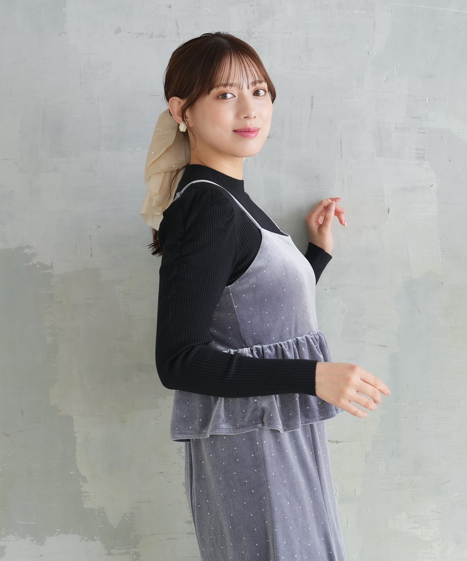 ライトグレー　model：164　着用サイズ：M