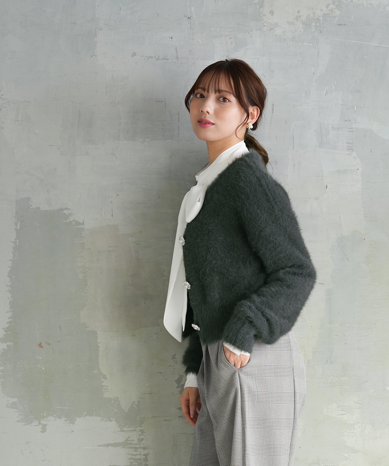 チャコール　model:164　着用サイズ：M