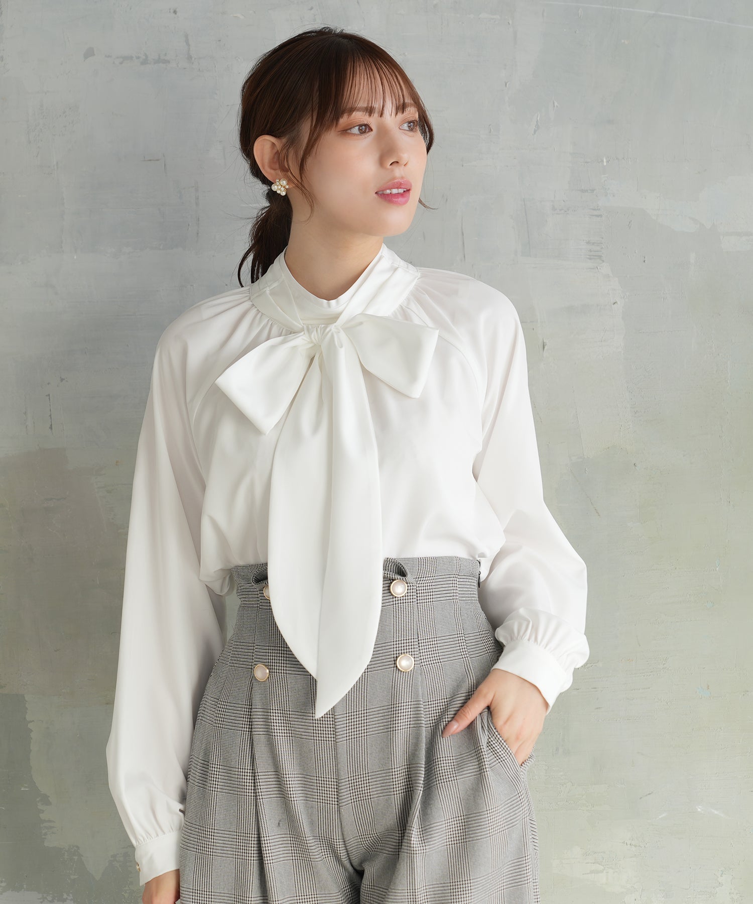 ホワイト　model：164　着用サイズ：M