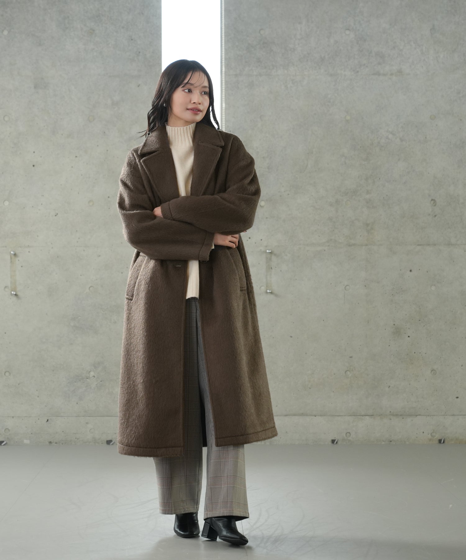 ブラウン　model：165　着用サイズ：M