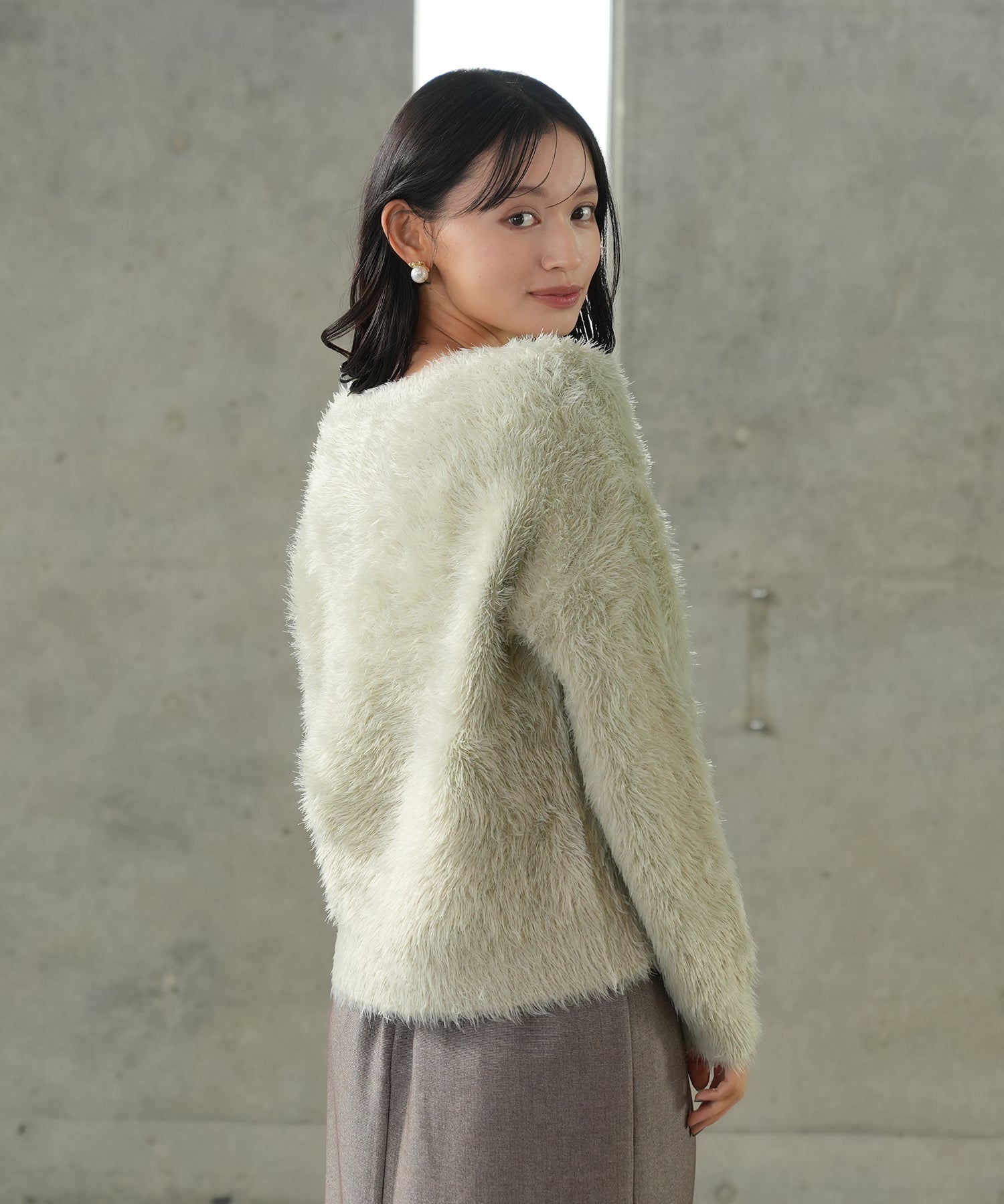 ライトグレー　model：165　着用サイズ：M